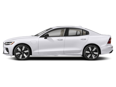 2024 Volvo S60 Recharge Plug-In Hybrid Plus Dark Theme