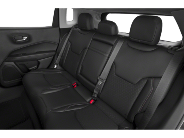 2019 Jeep Compass Latitude w/Sun/Wheel Pkg