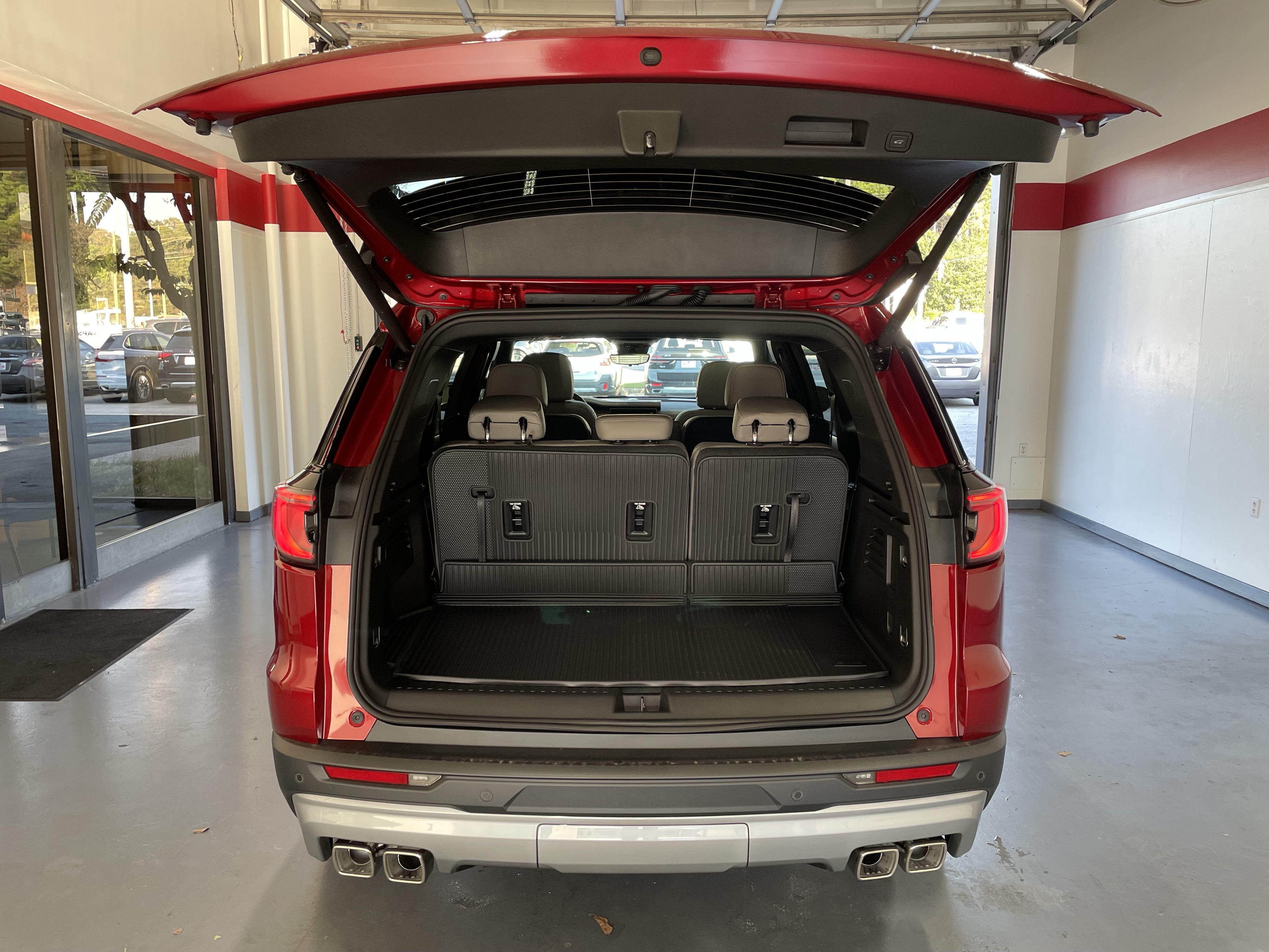 2027 GMC Acadia Elevation
