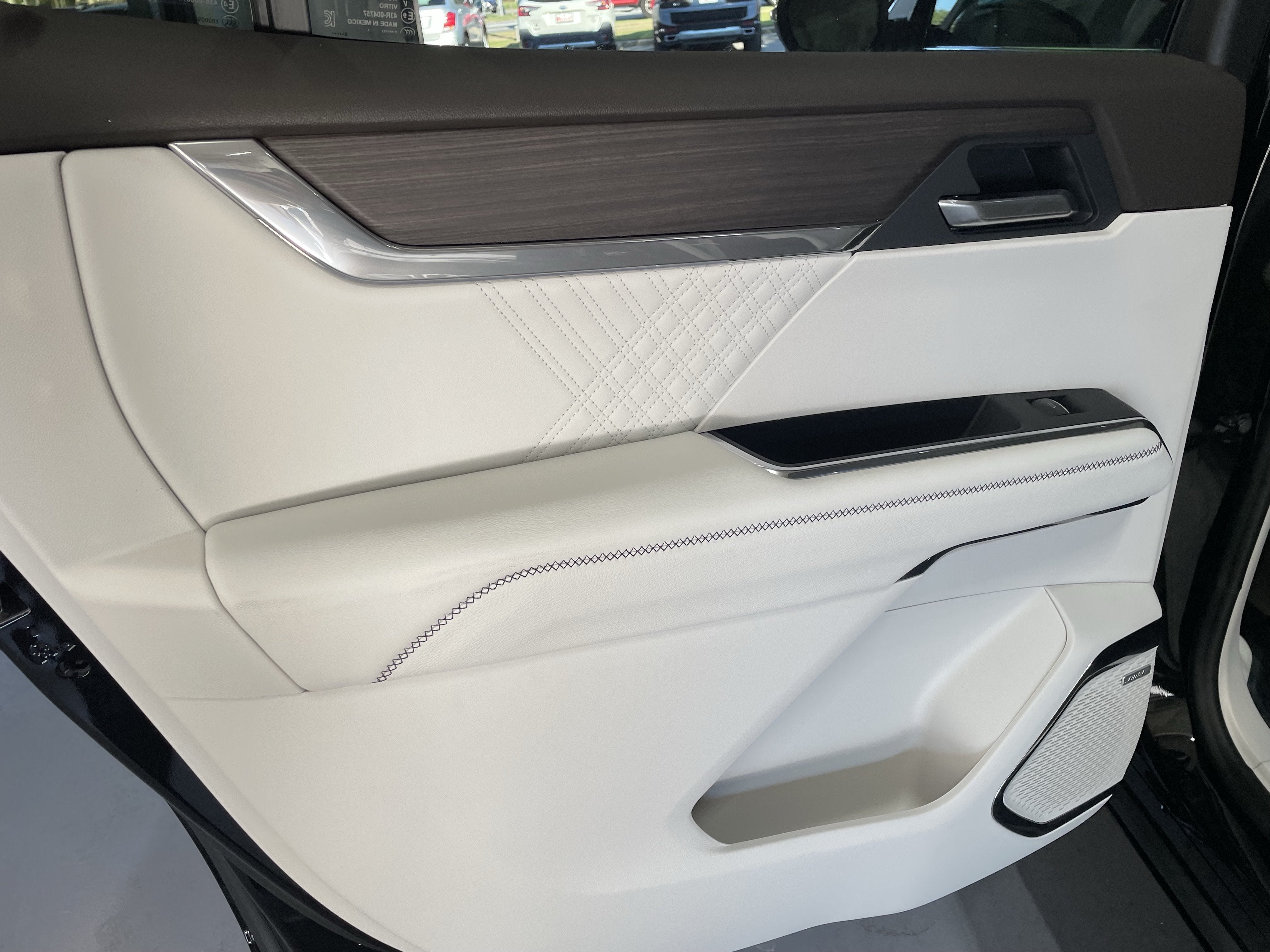 2027 GMC Acadia Denali