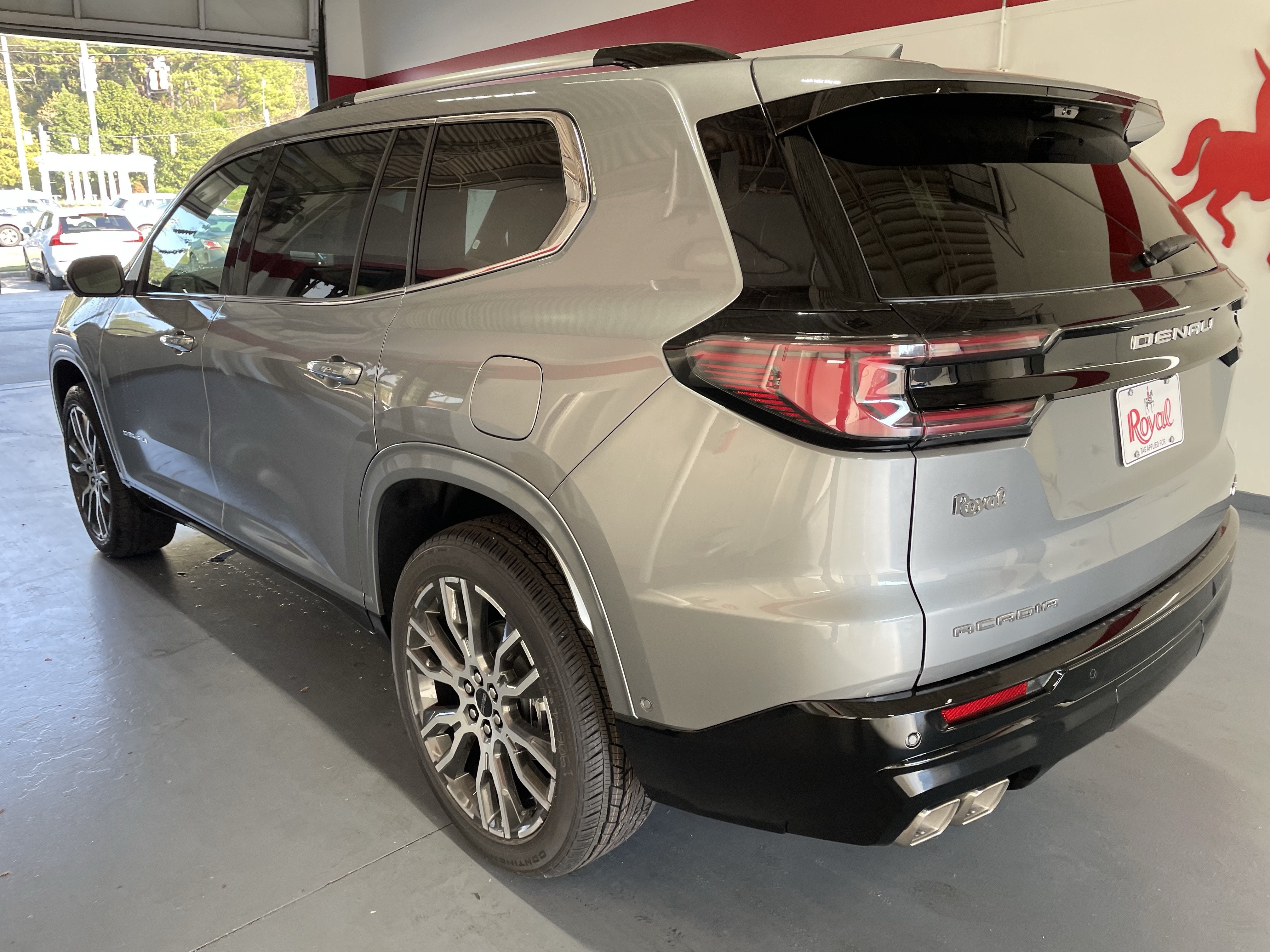 2027 GMC Acadia Denali Ultimate
