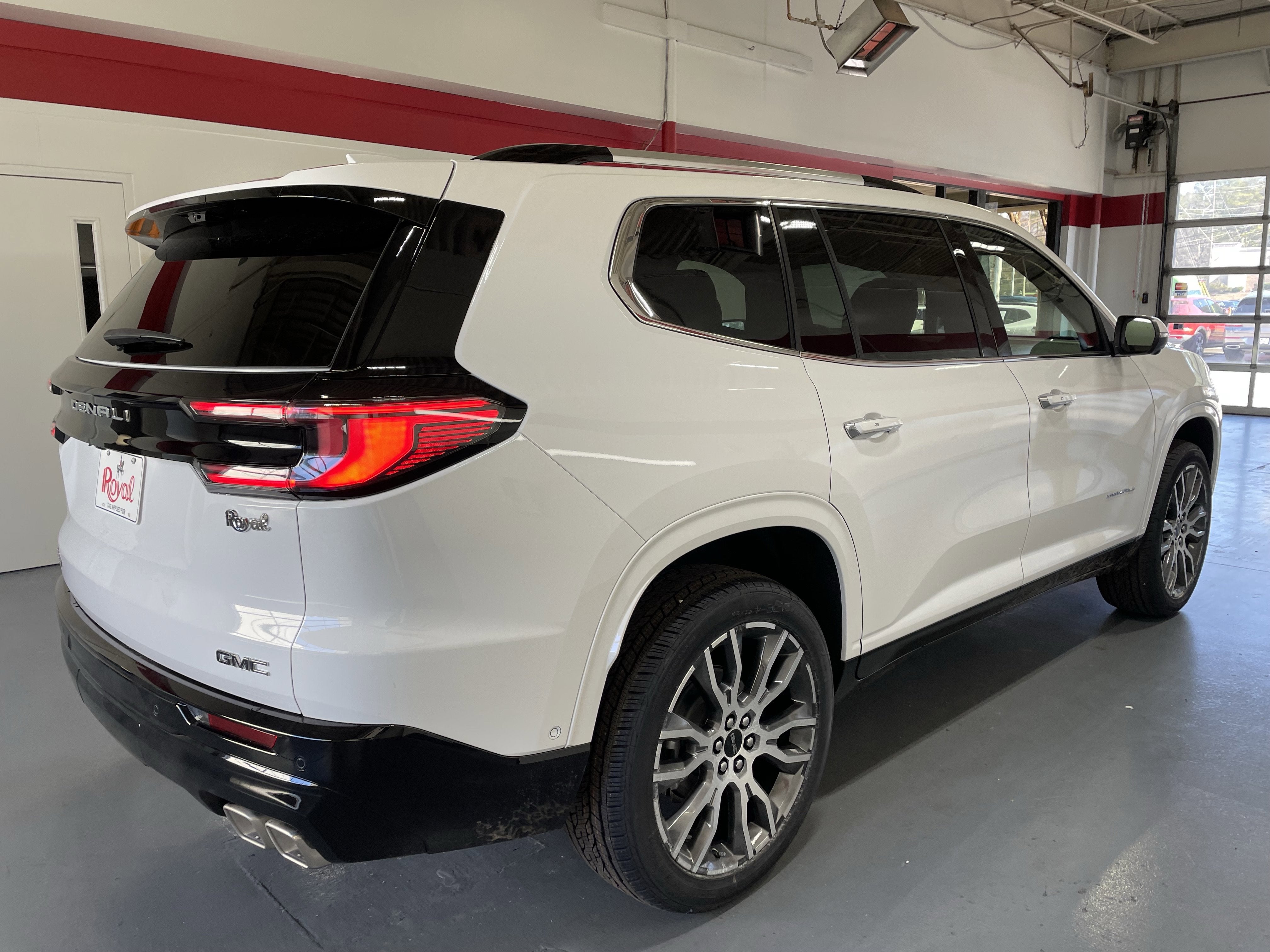 2026 GMC Acadia Denali Ultimate