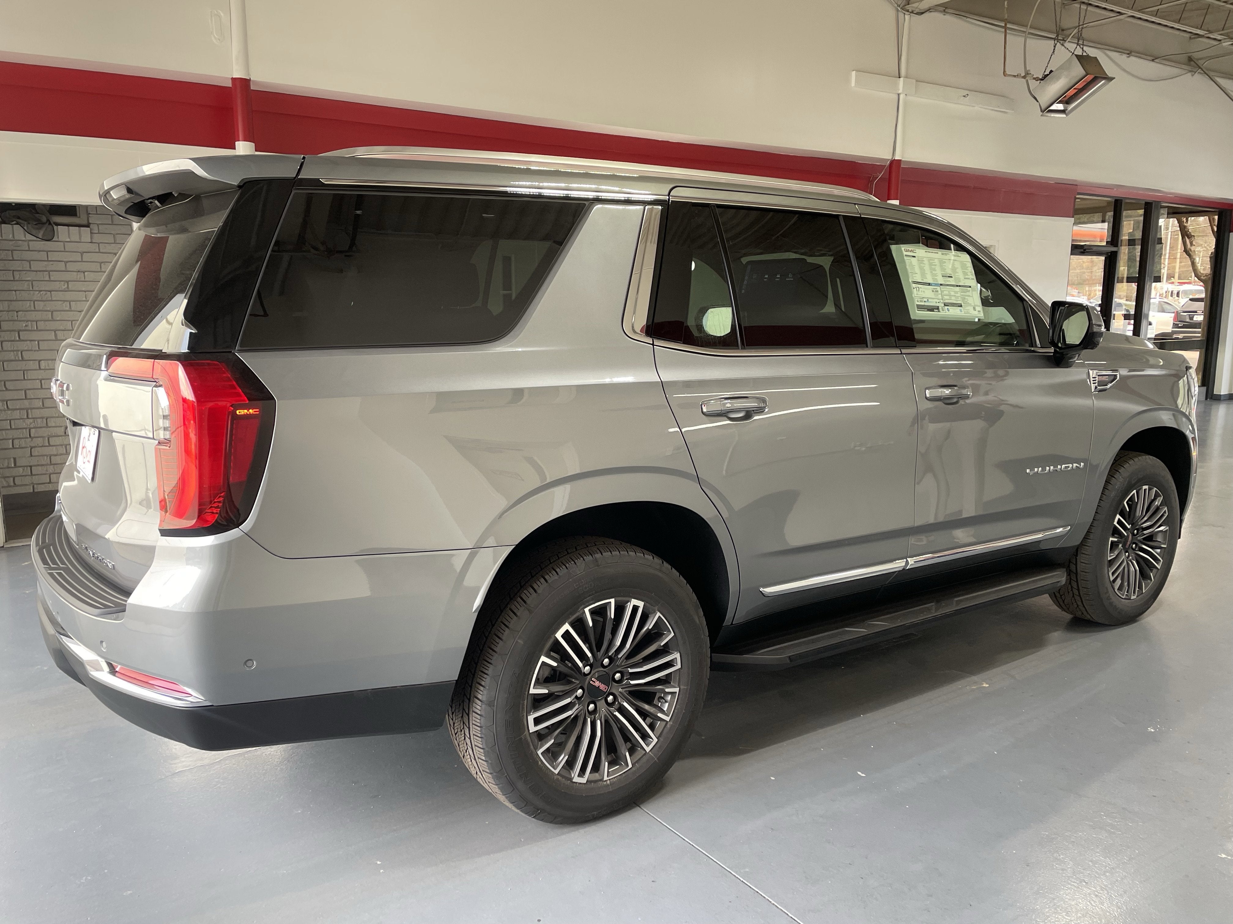 2026 GMC Yukon Elevation