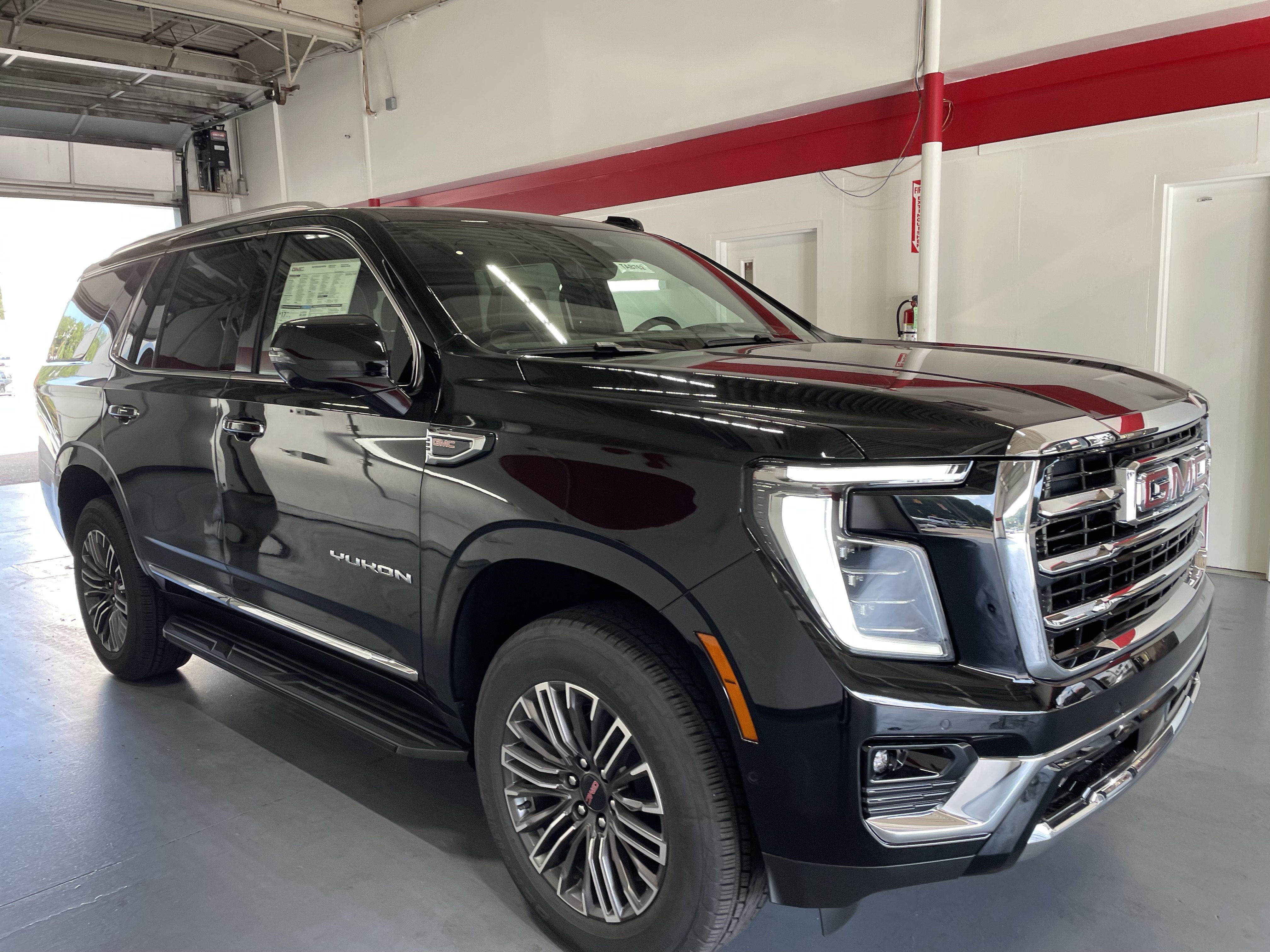 2026 GMC Yukon Elevation