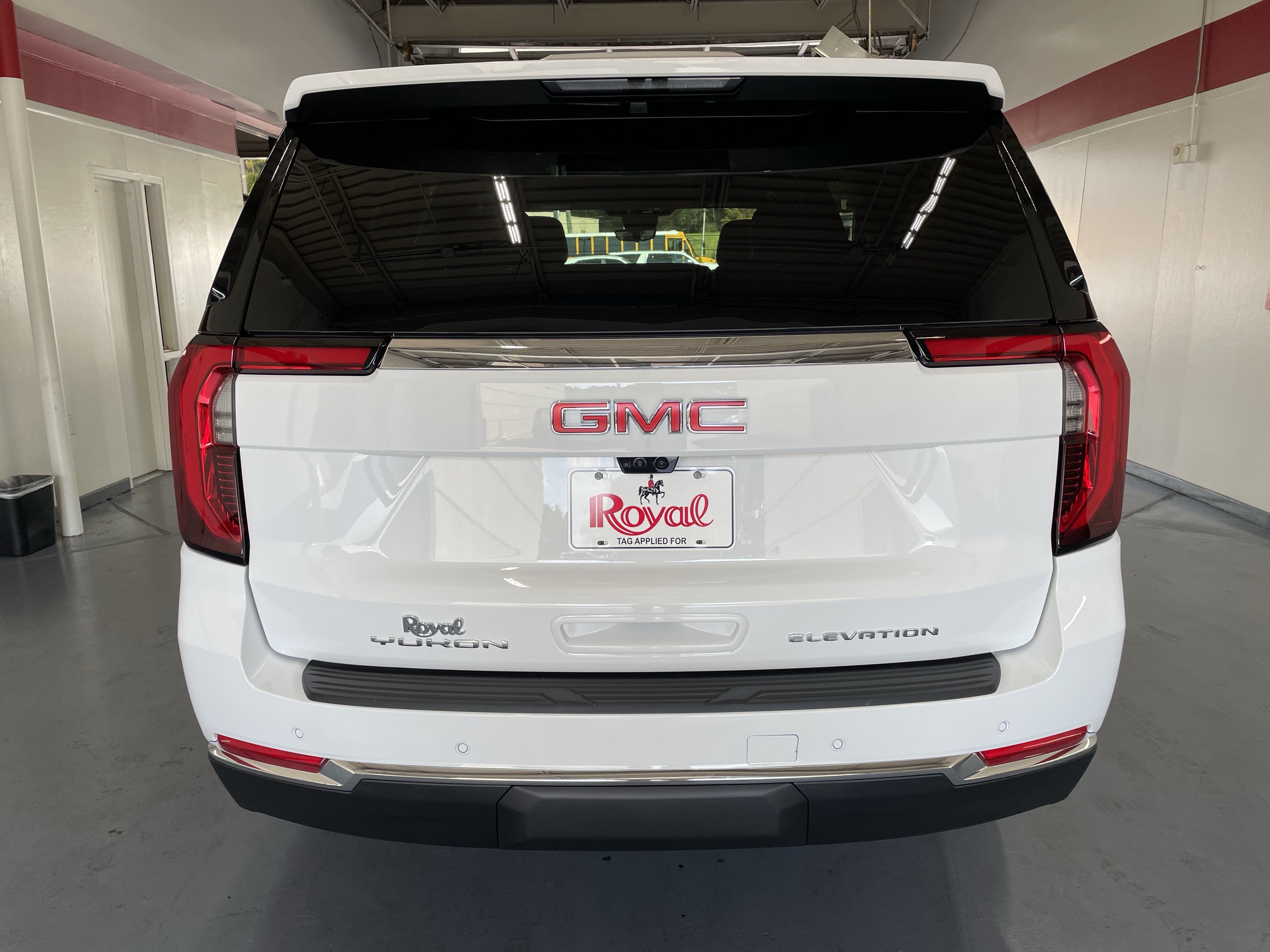 2026 GMC Yukon Elevation