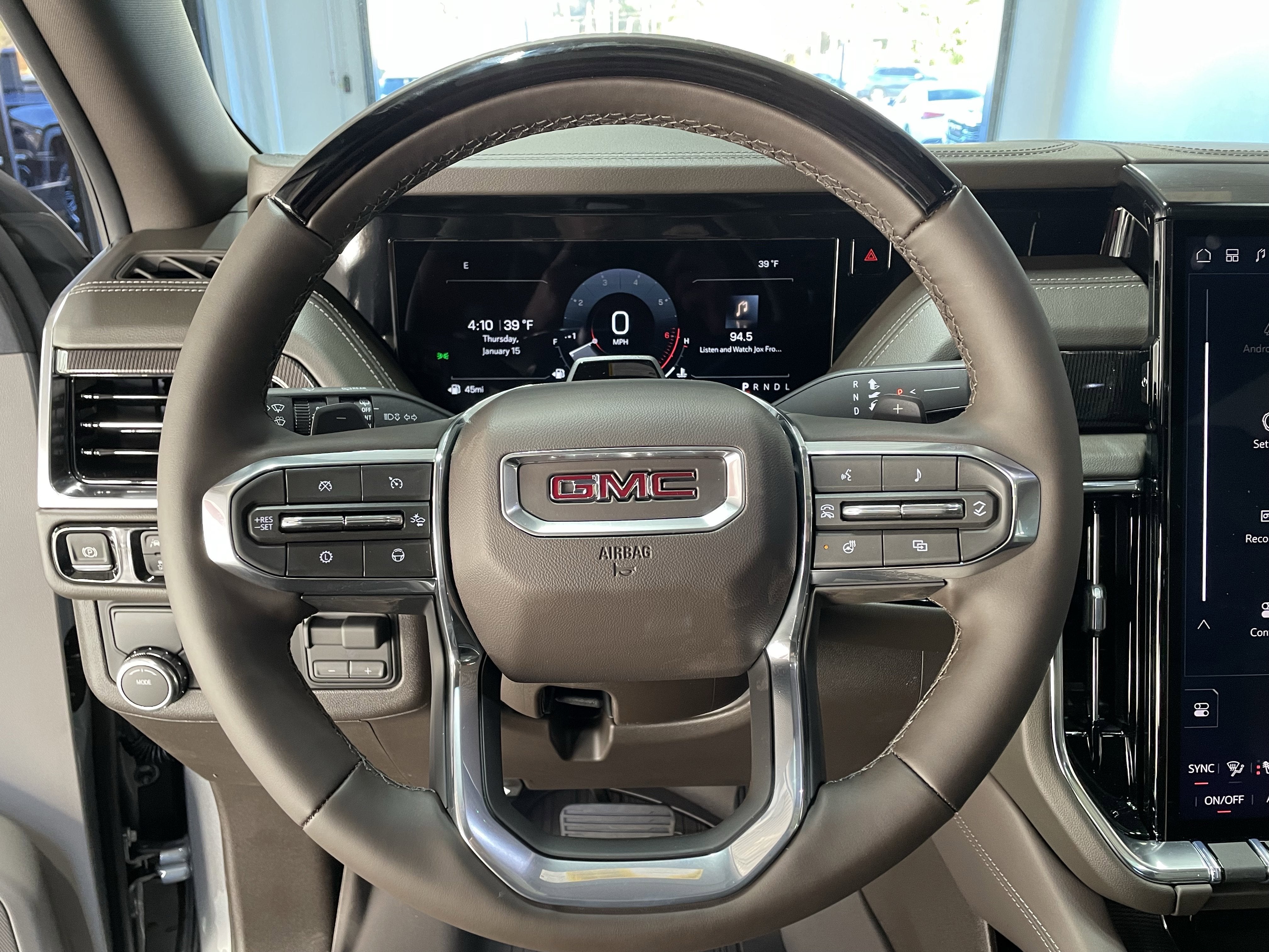 2026 GMC Yukon Elevation