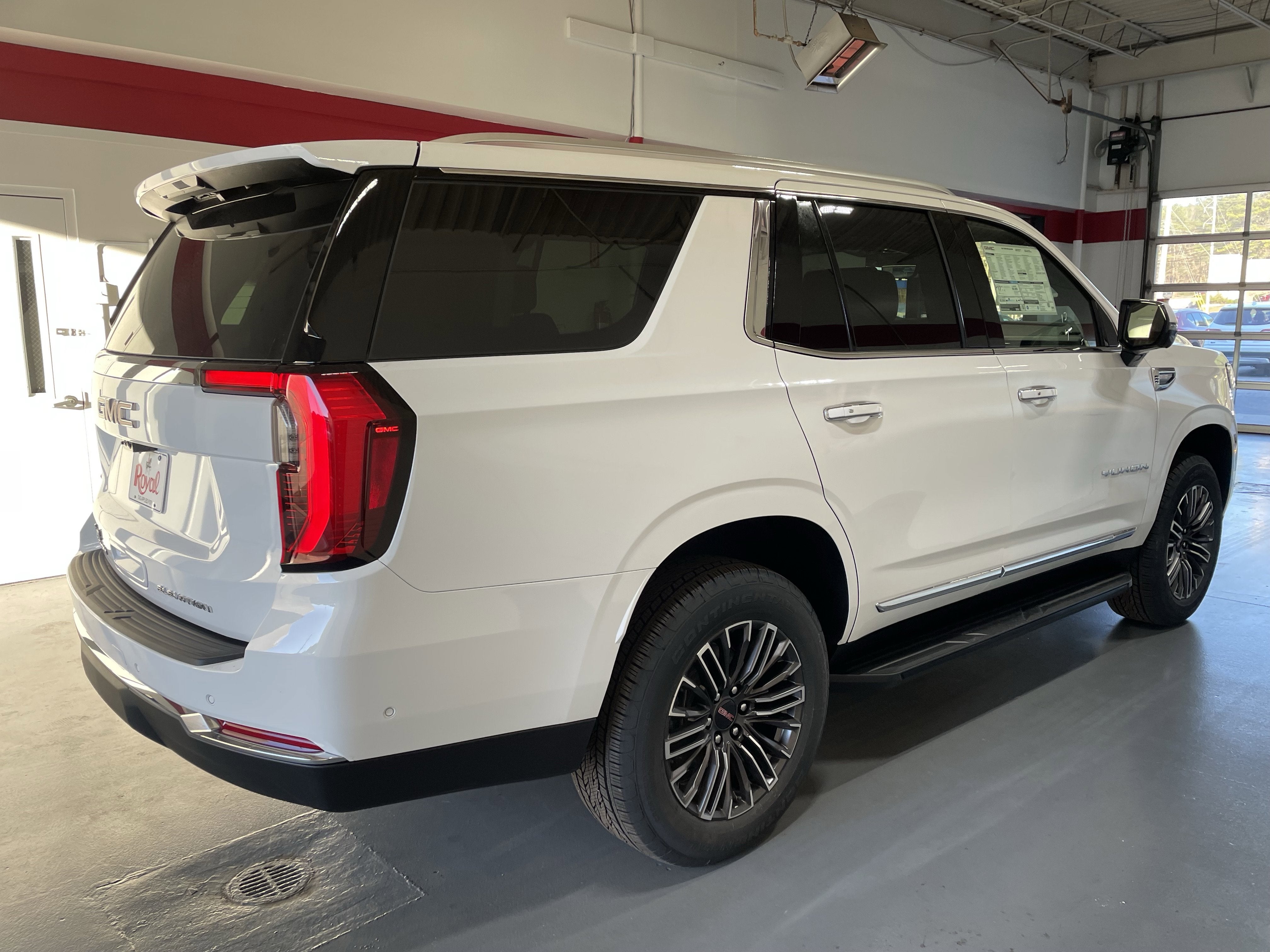 2026 GMC Yukon Elevation