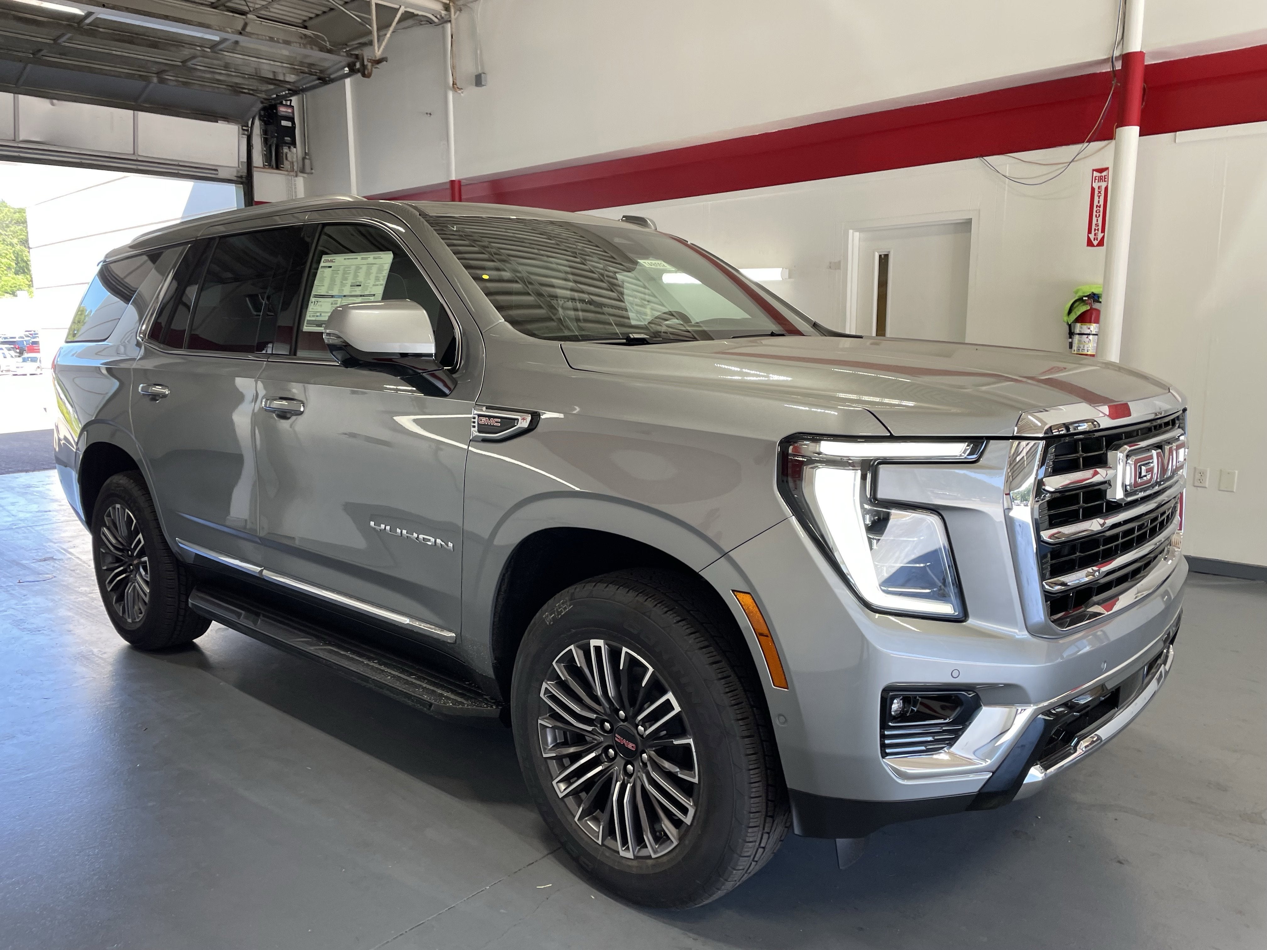 2026 GMC Yukon Elevation