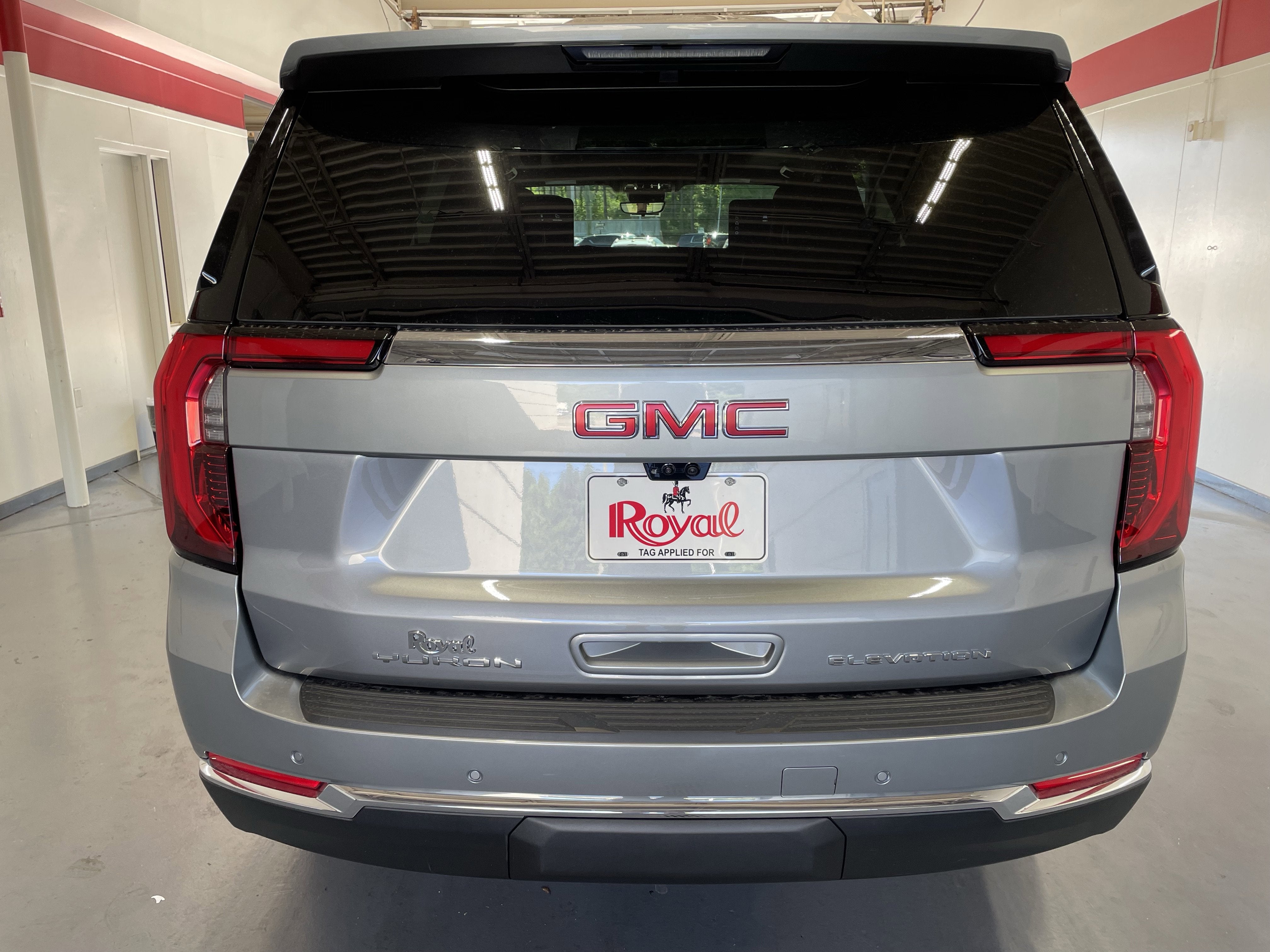 2026 GMC Yukon Elevation