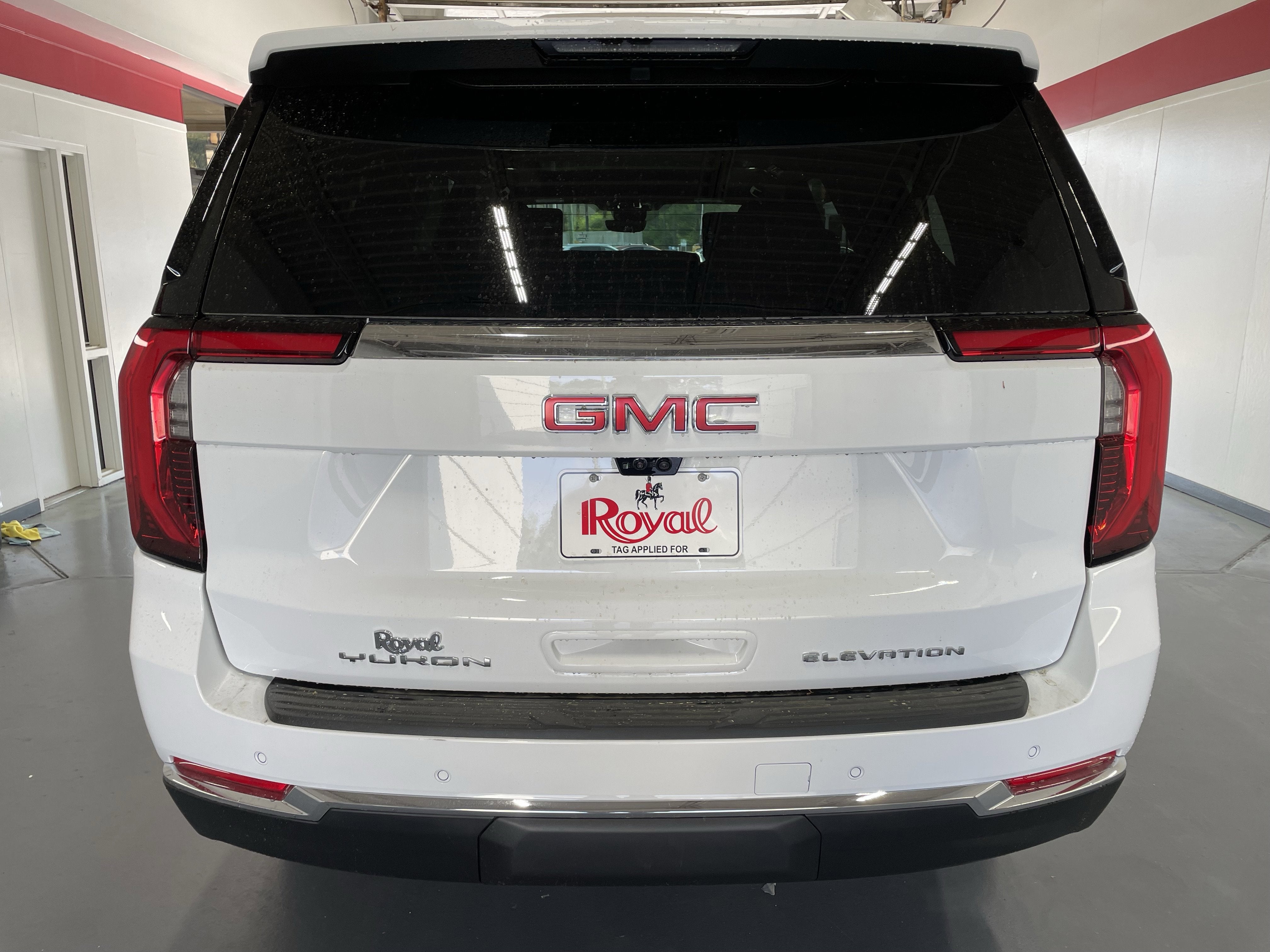 2026 GMC Yukon XL Elevation