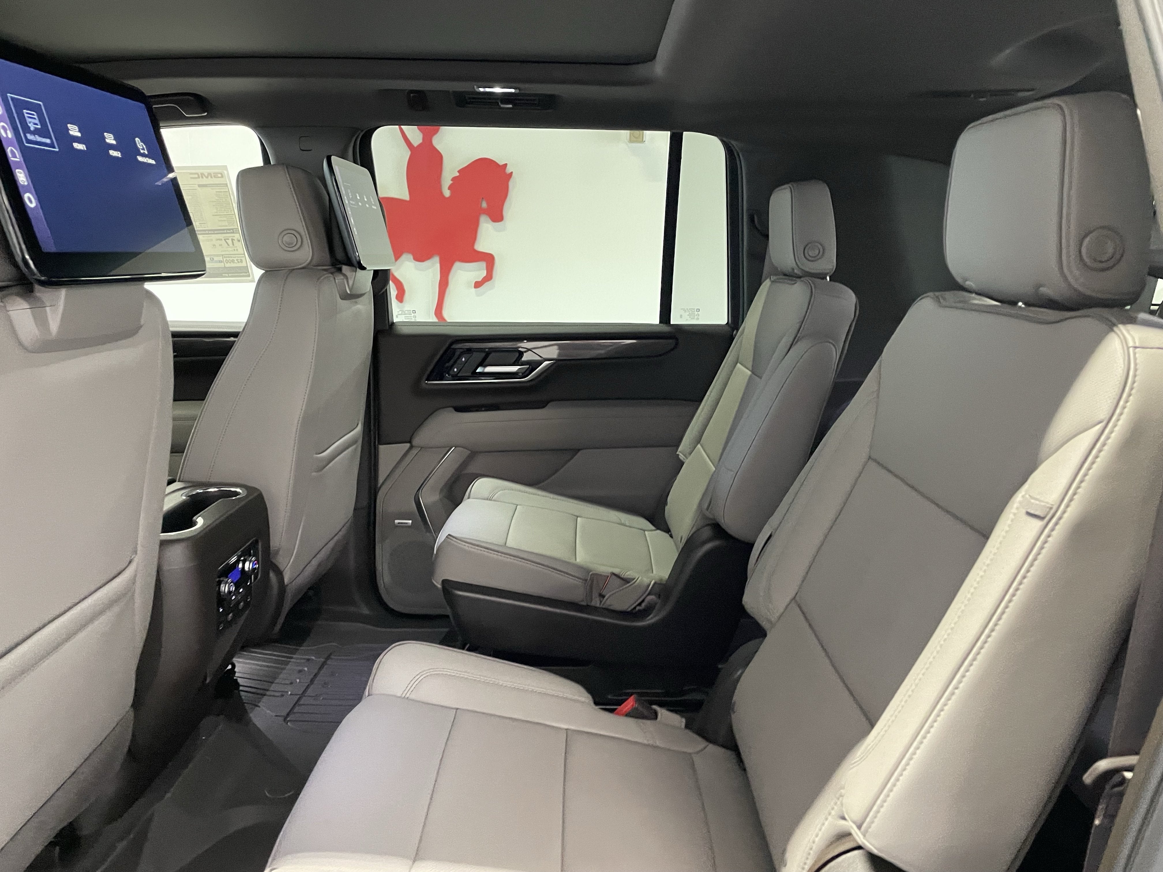 2026 GMC Yukon XL Elevation - Photo 13