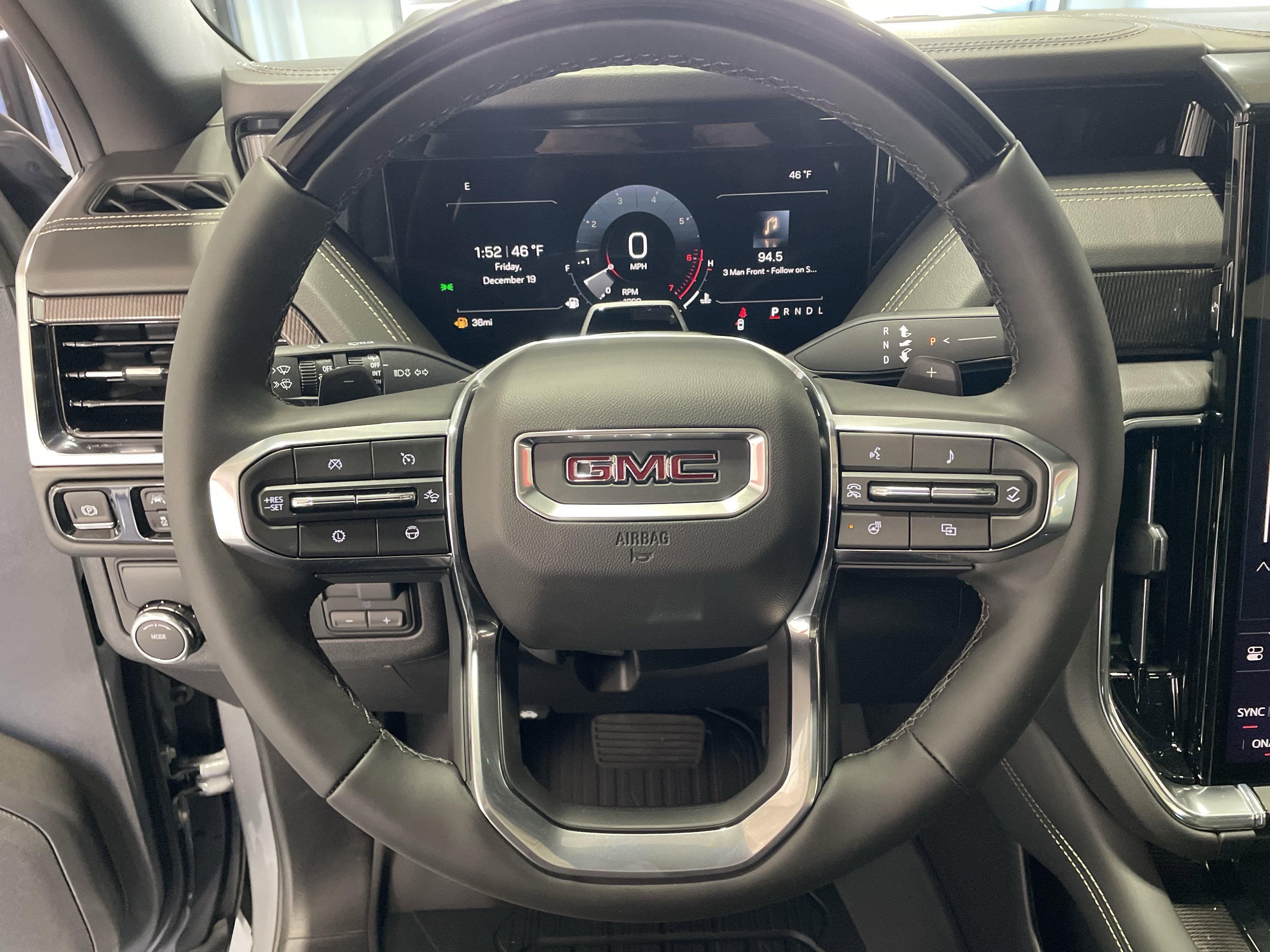 2026 GMC Yukon XL Elevation