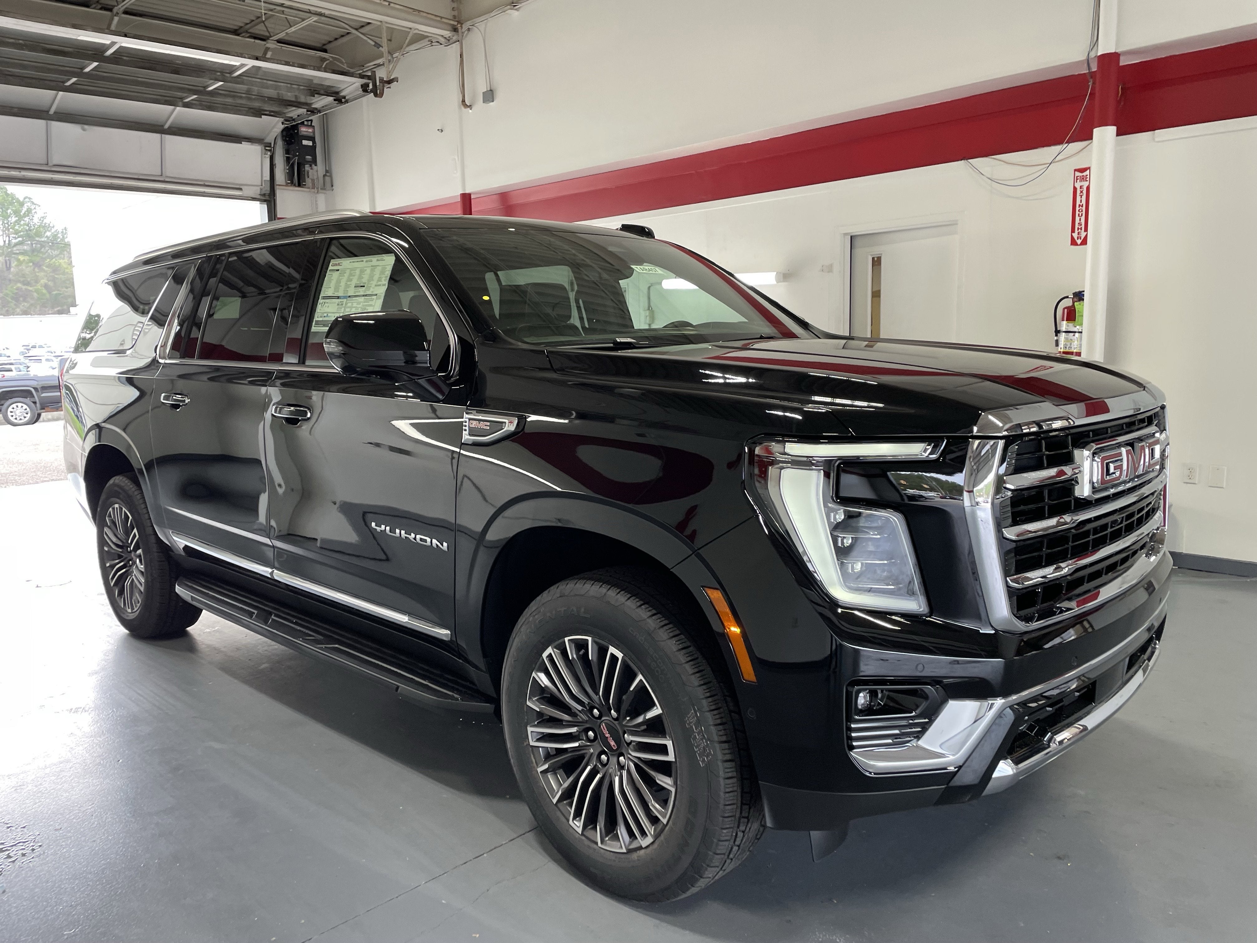 2026 GMC Yukon XL Elevation
