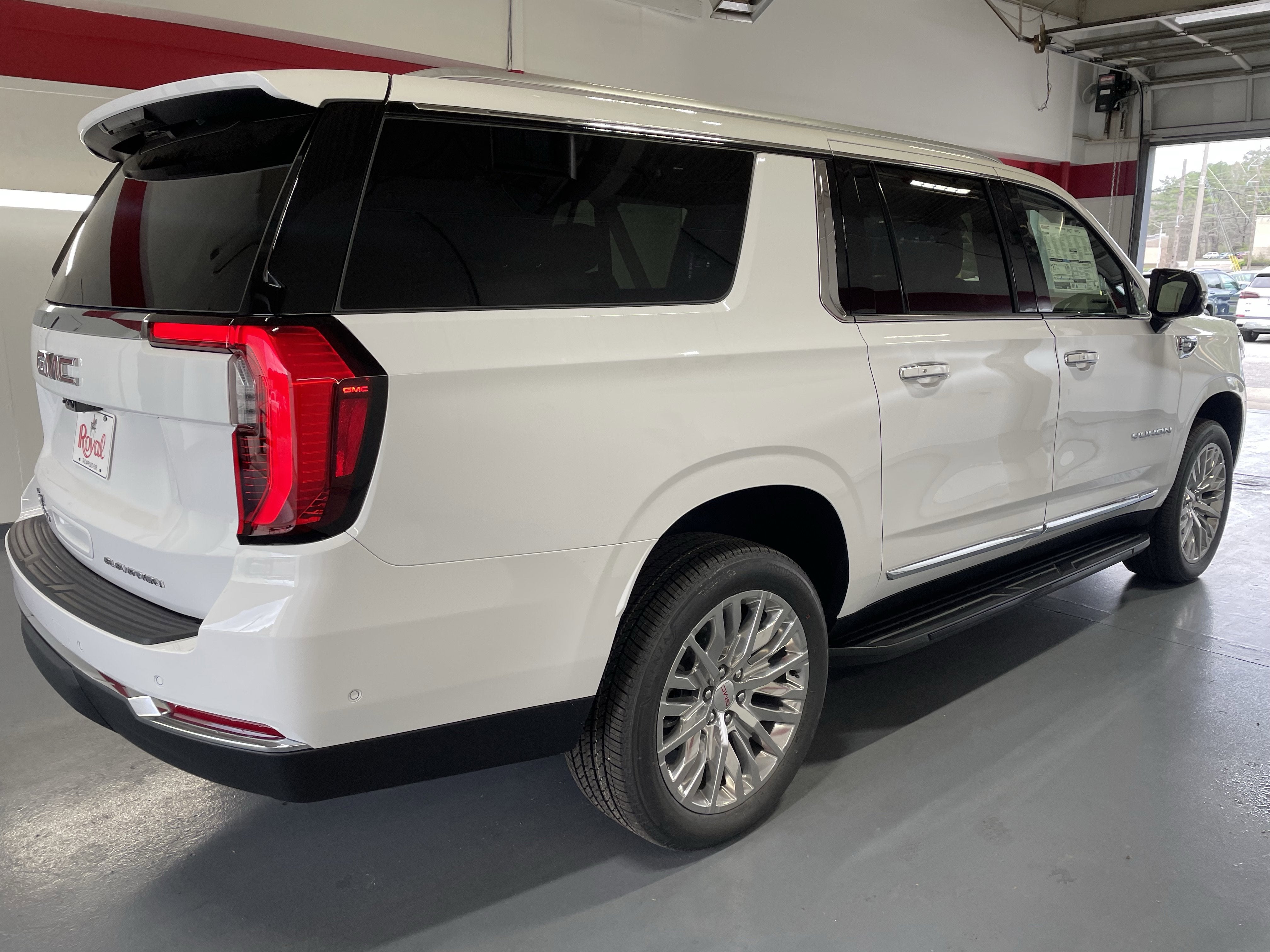 2026 GMC Yukon XL Elevation