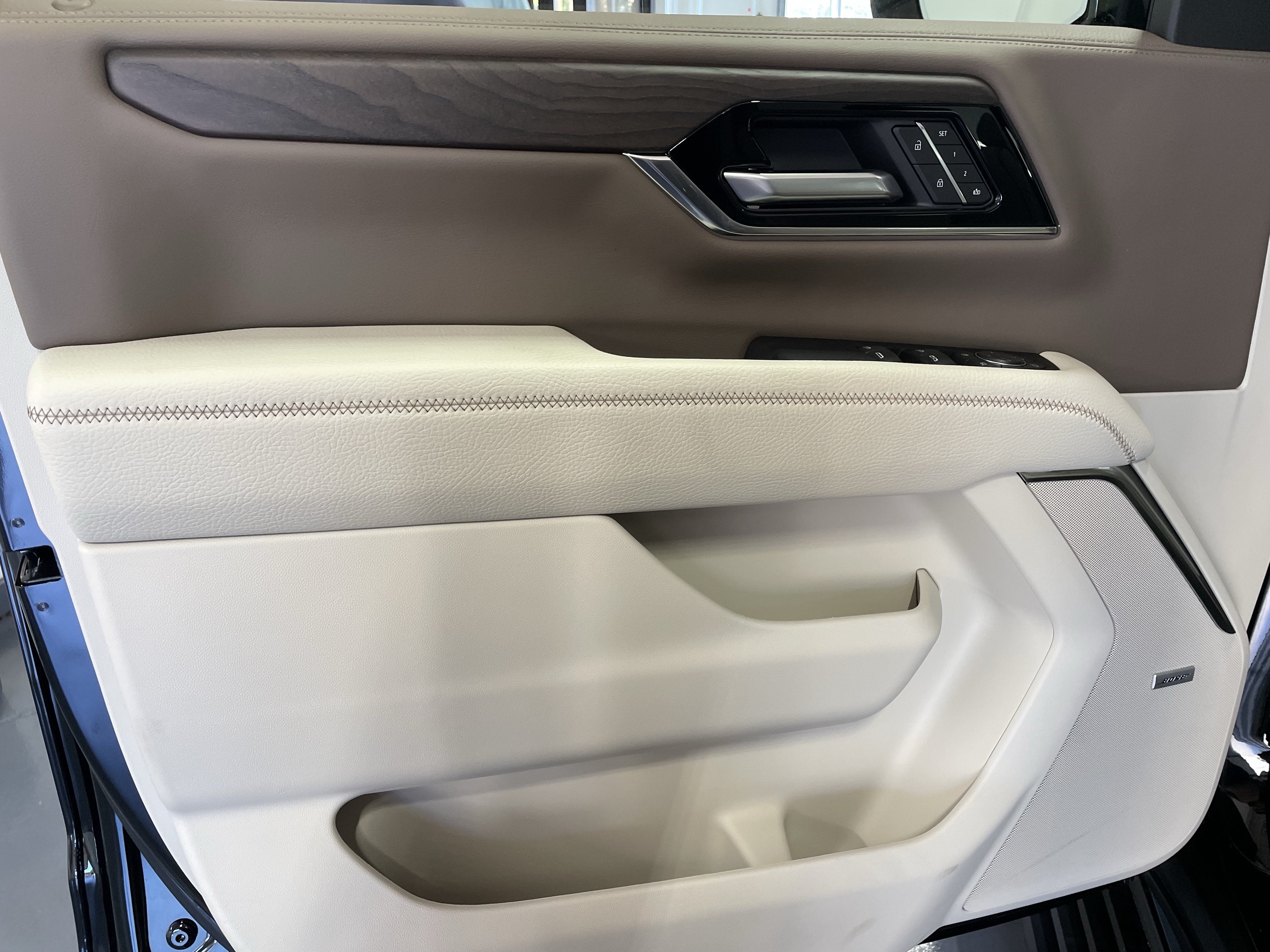 2027 GMC Yukon XL Denali