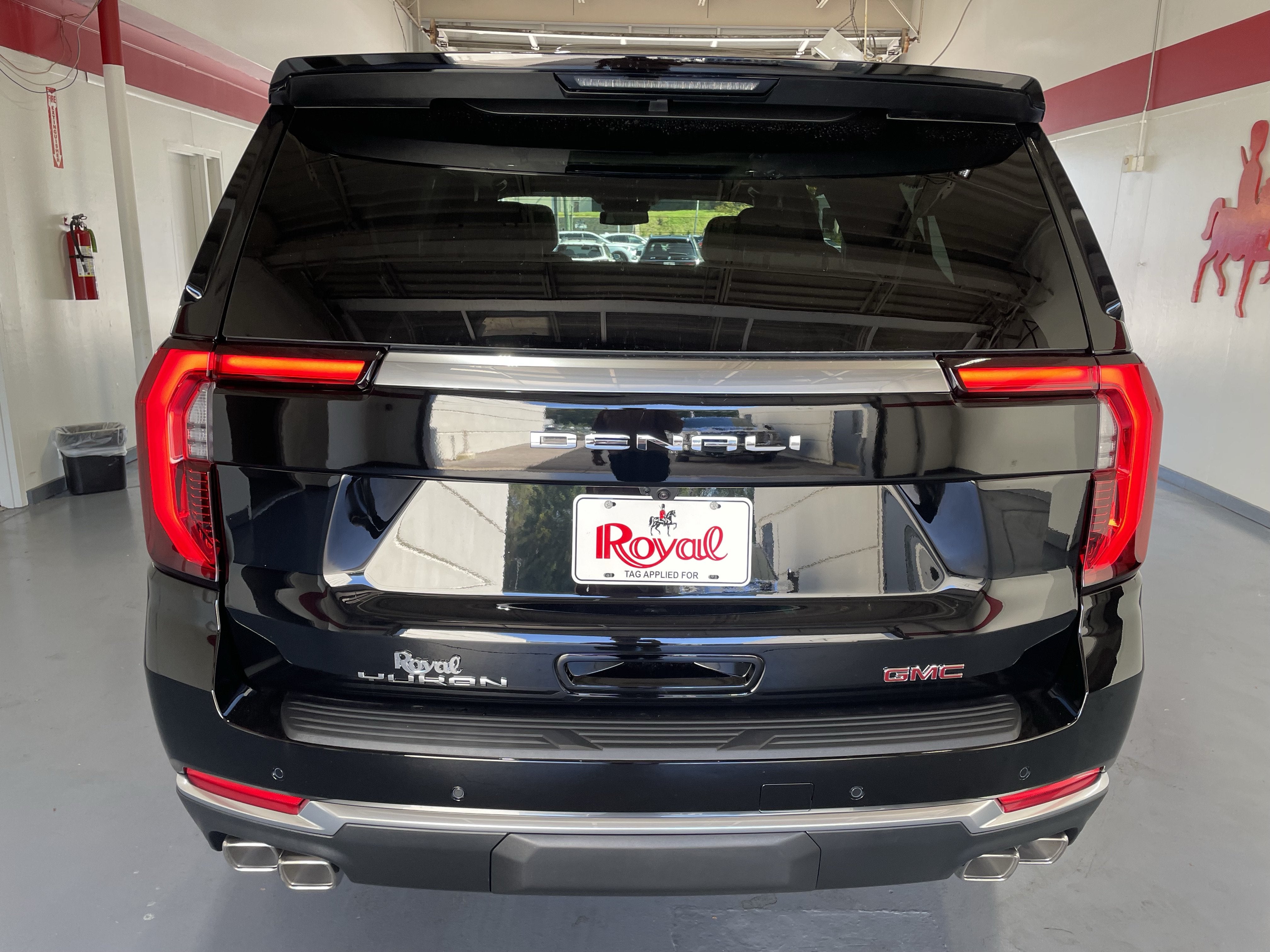 2027 GMC Yukon XL Denali
