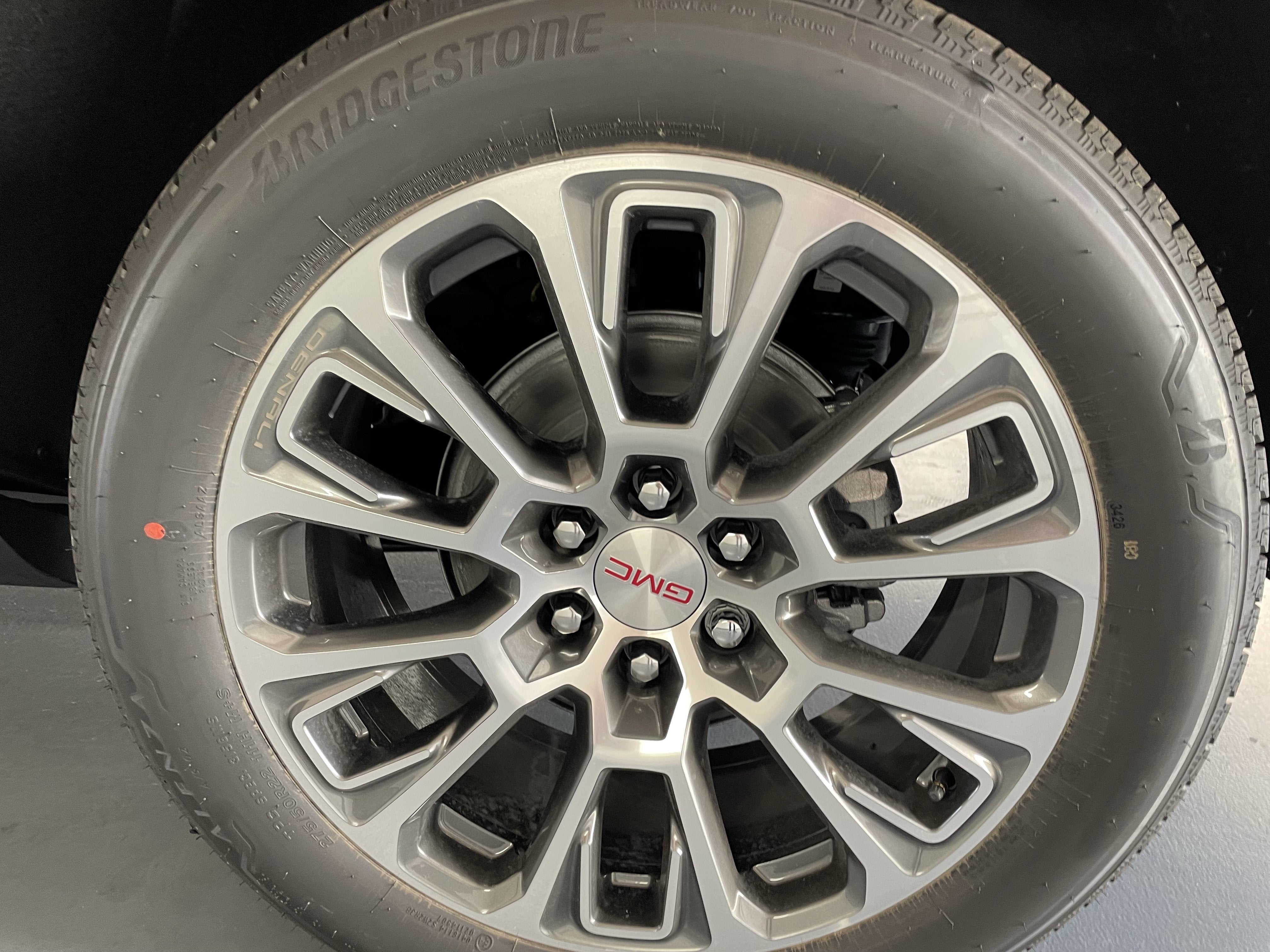 2027 GMC Yukon XL Denali