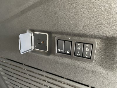 2027 GMC Yukon XL Denali