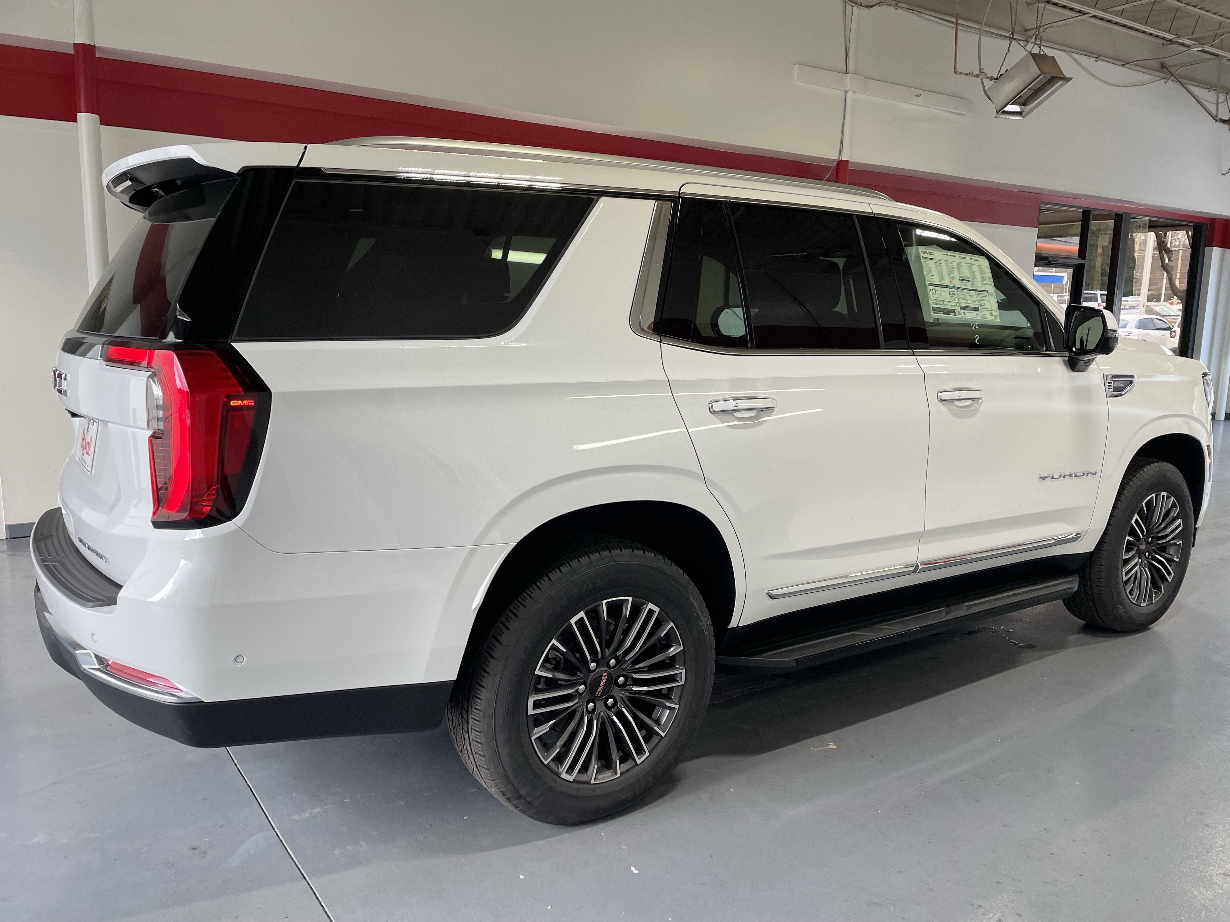 2026 GMC Yukon Elevation