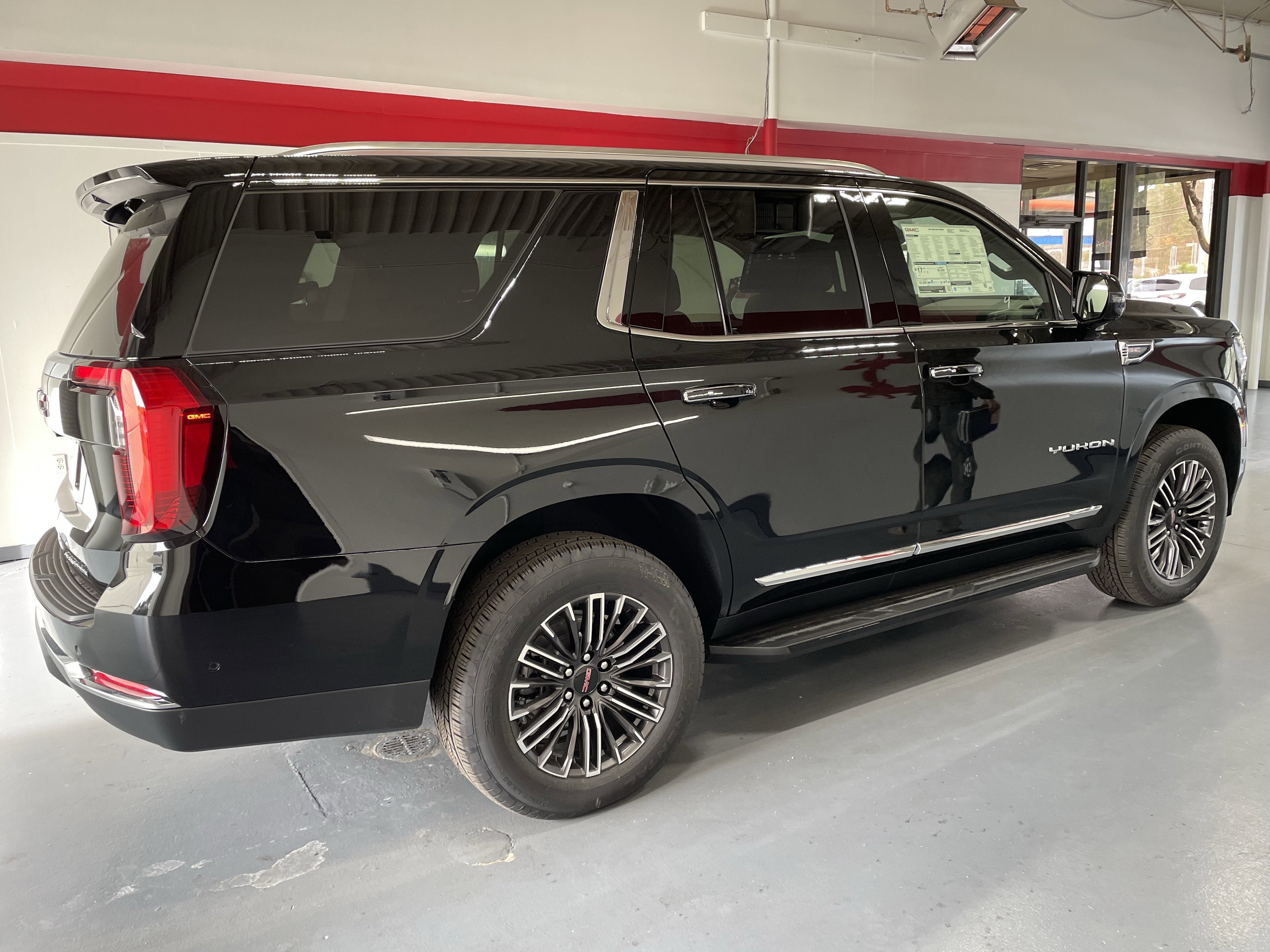 2026 GMC Yukon Elevation