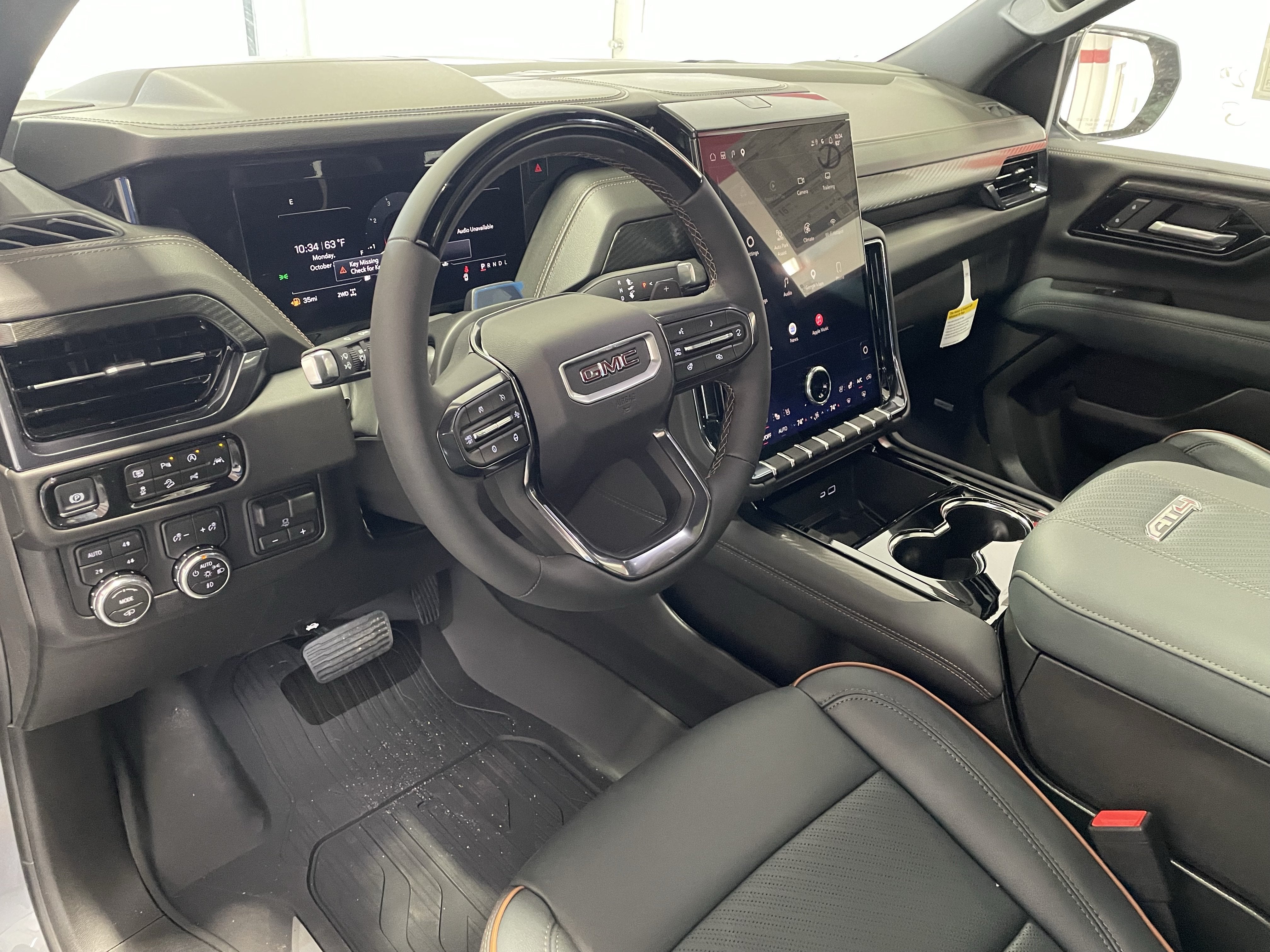 2027 GMC Yukon AT4 - Photo 19