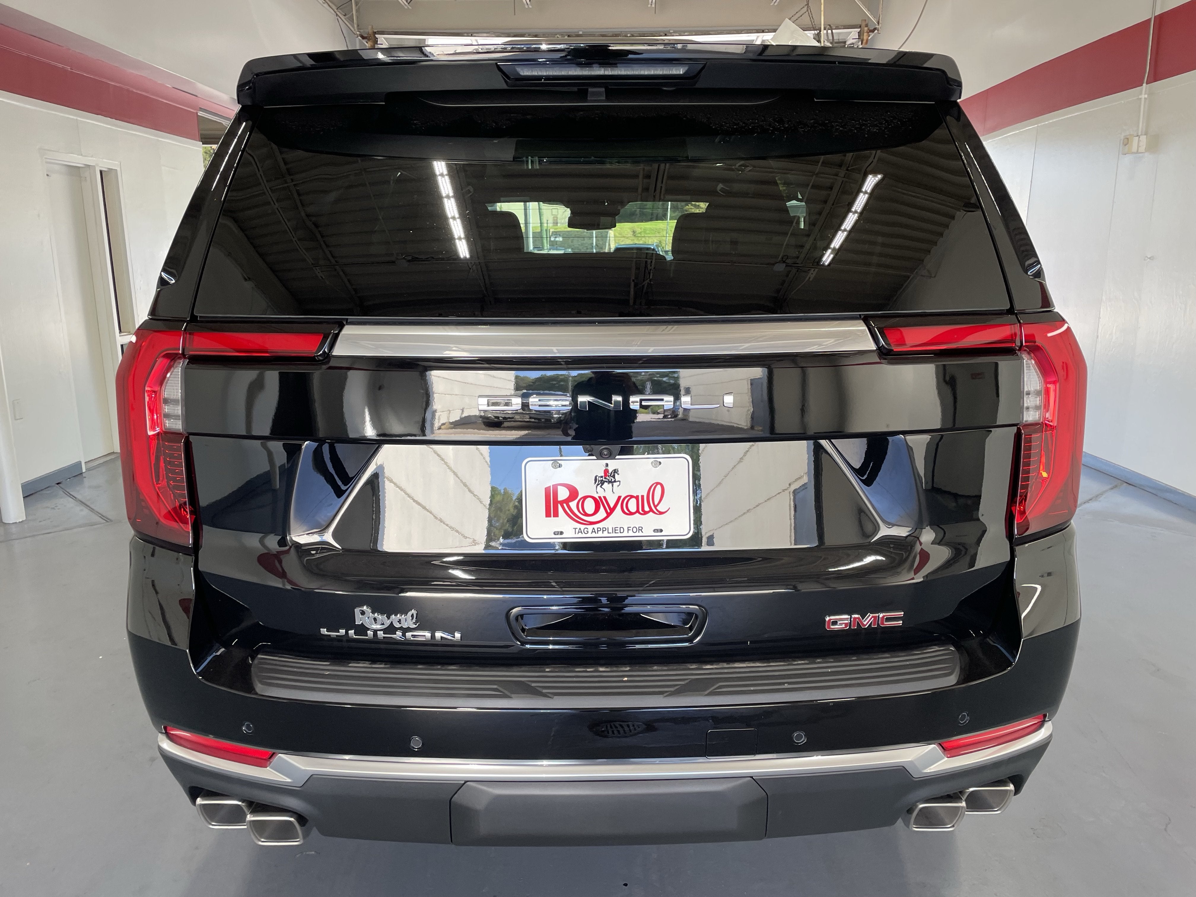 2027 GMC Yukon Denali