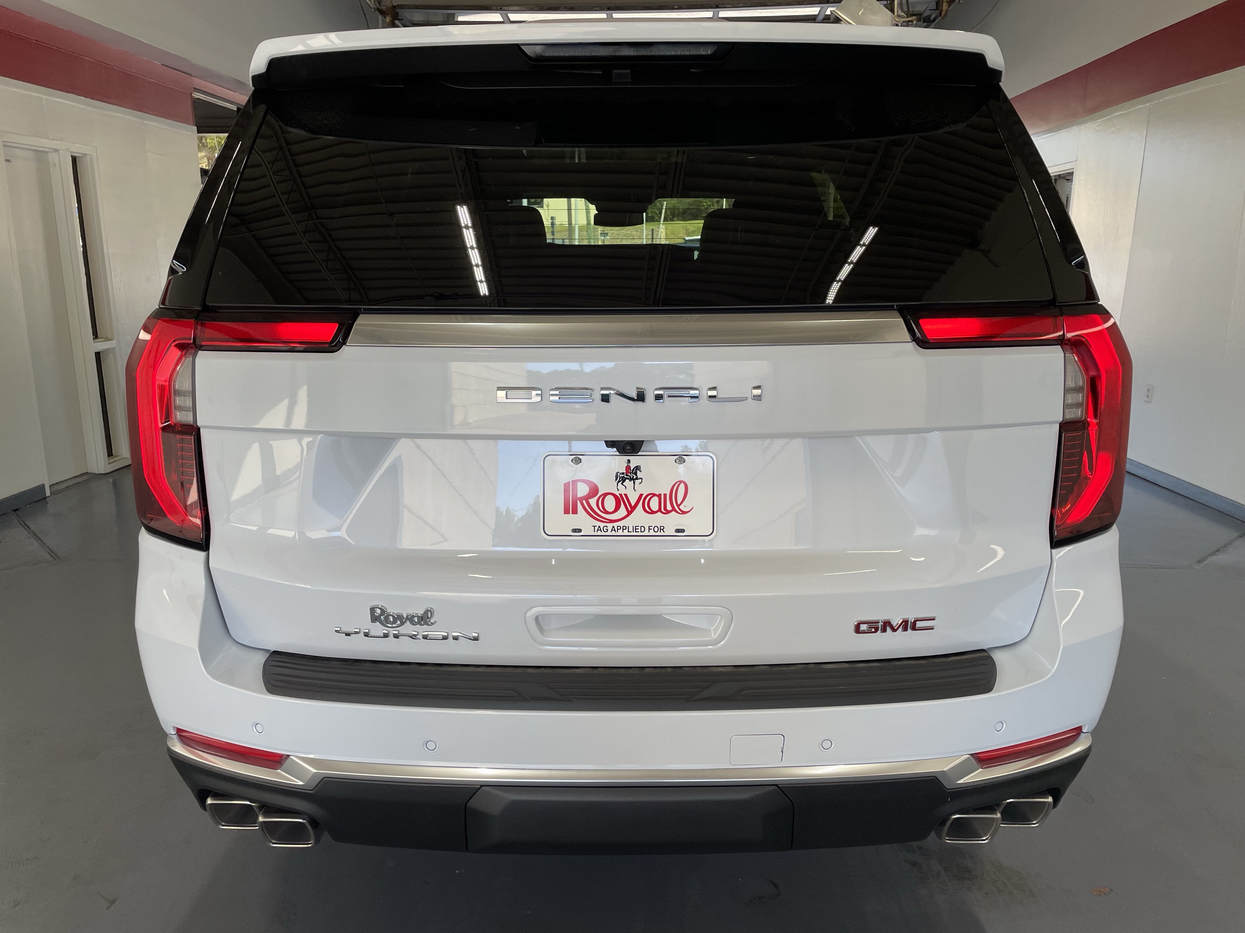 2027 GMC Yukon Denali
