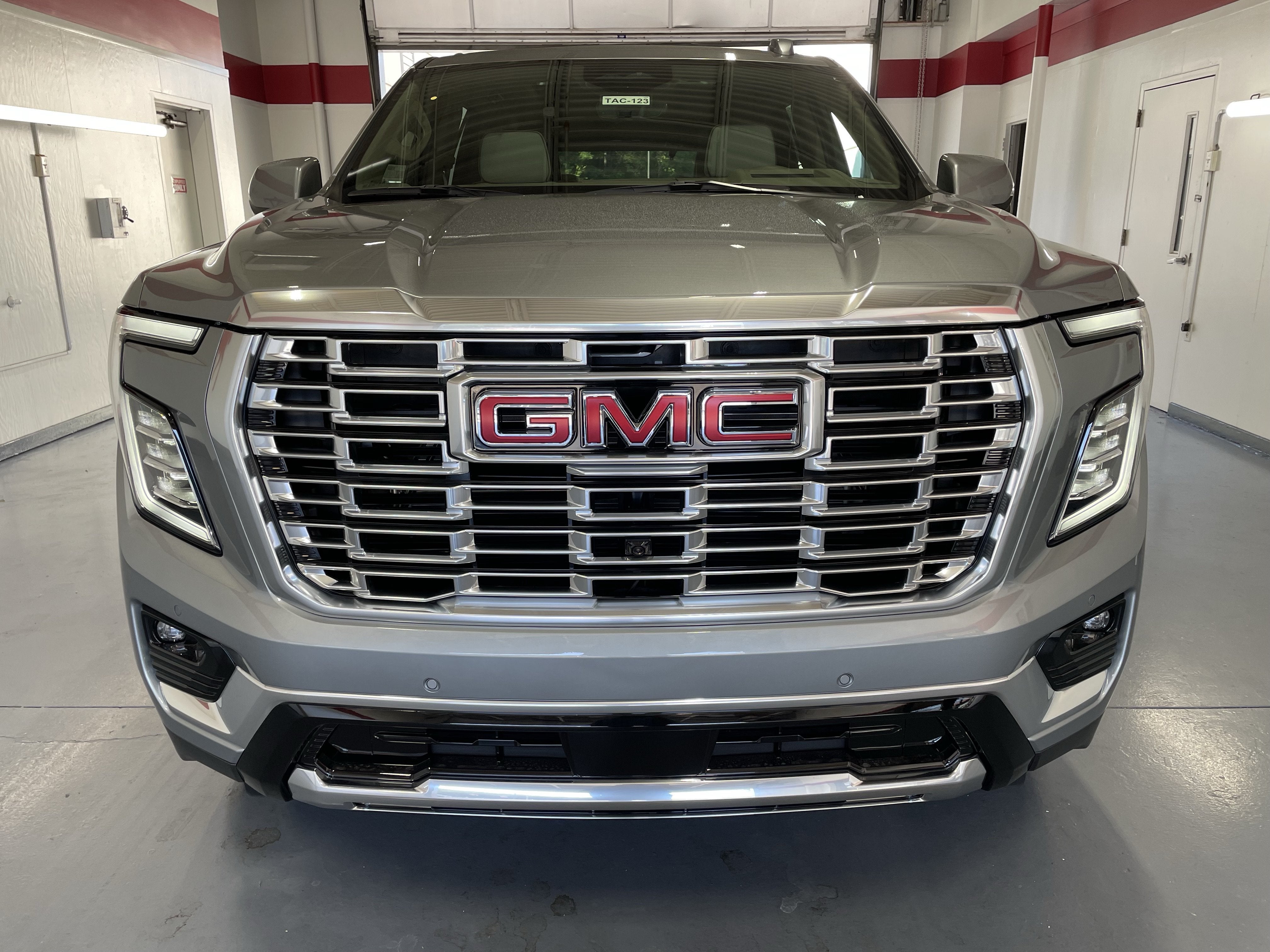 2027 GMC Yukon Denali