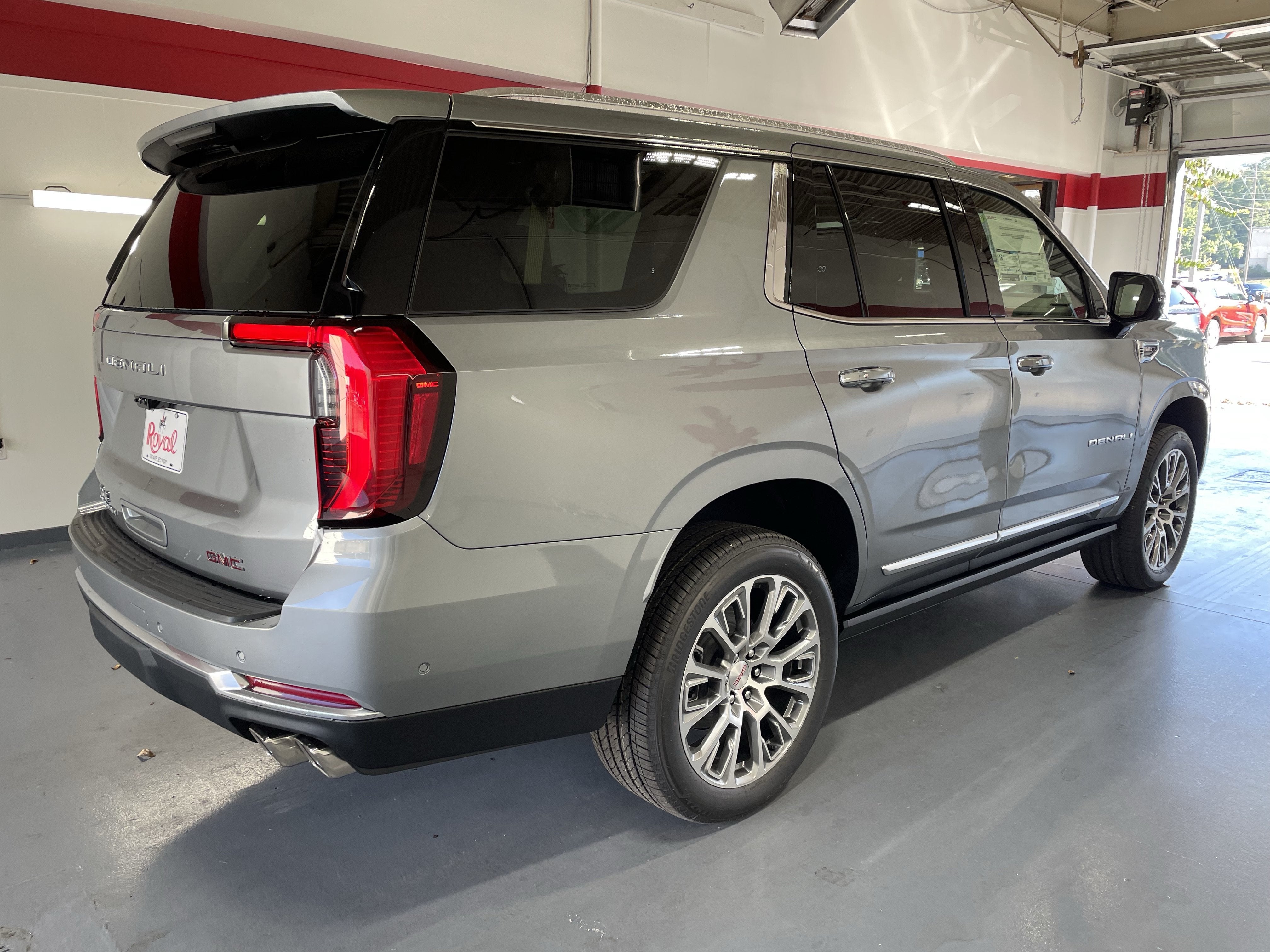 2027 GMC Yukon Denali