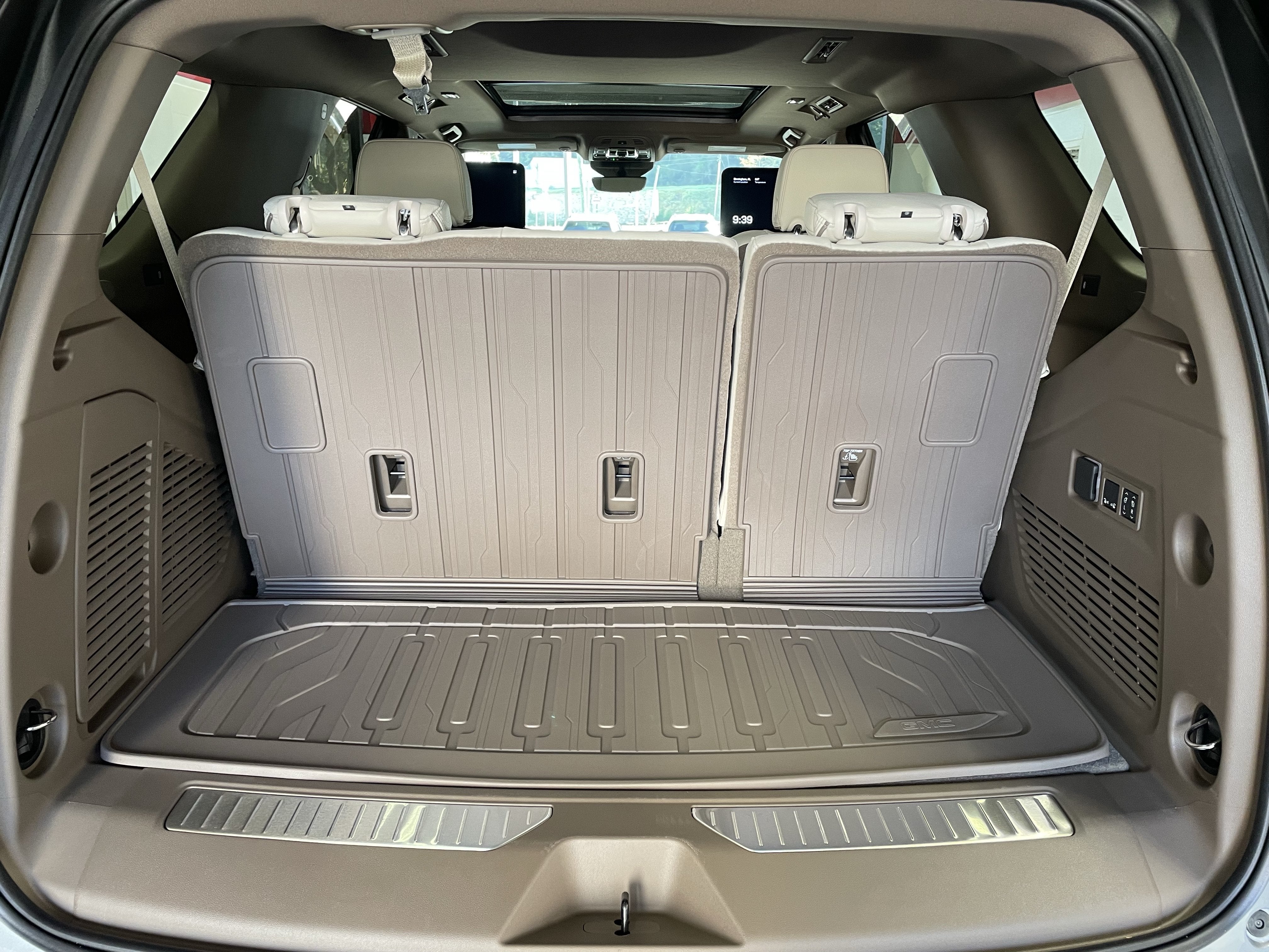 2027 GMC Yukon Denali