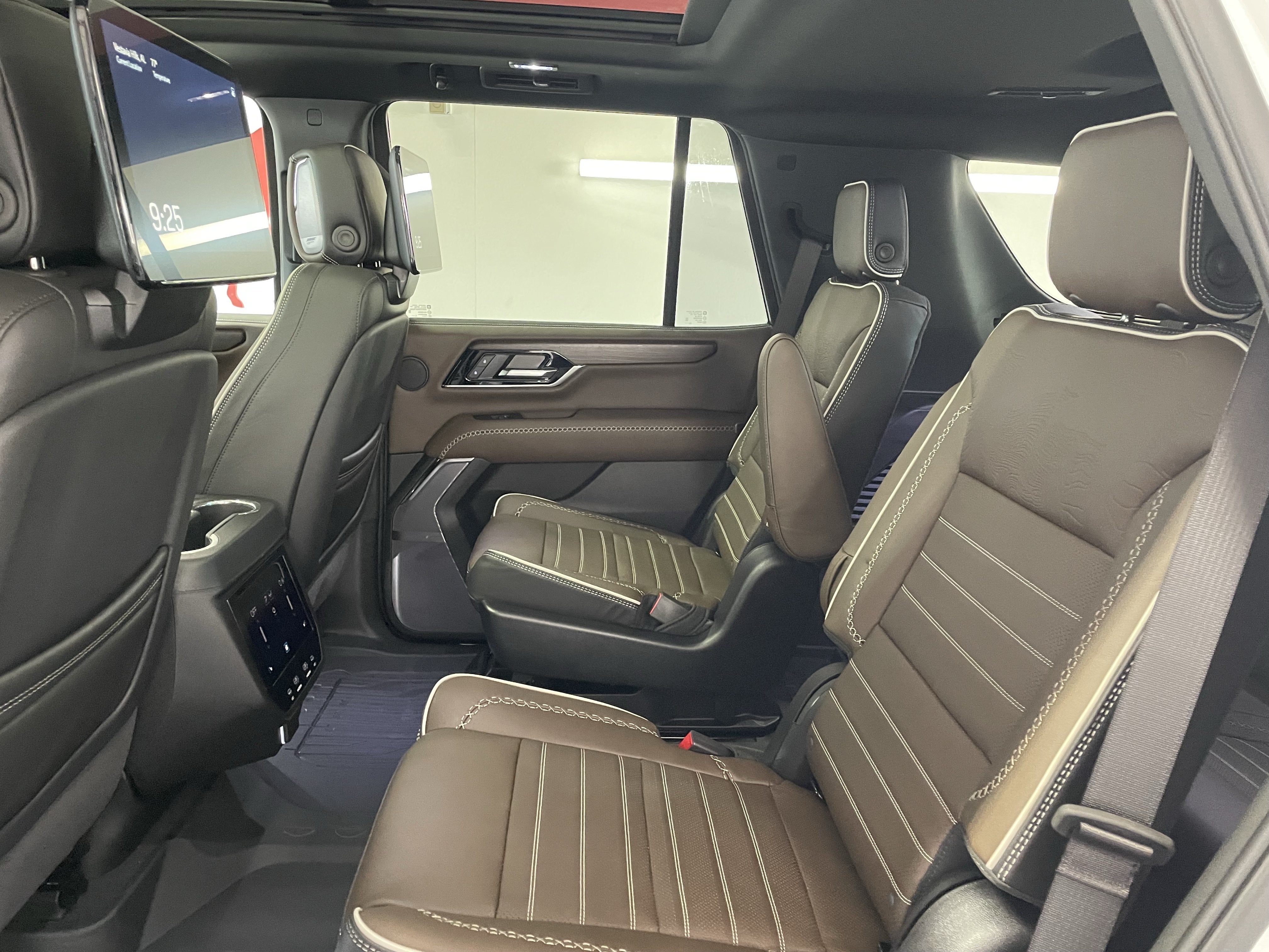 2027 GMC Yukon Denali Ultimate