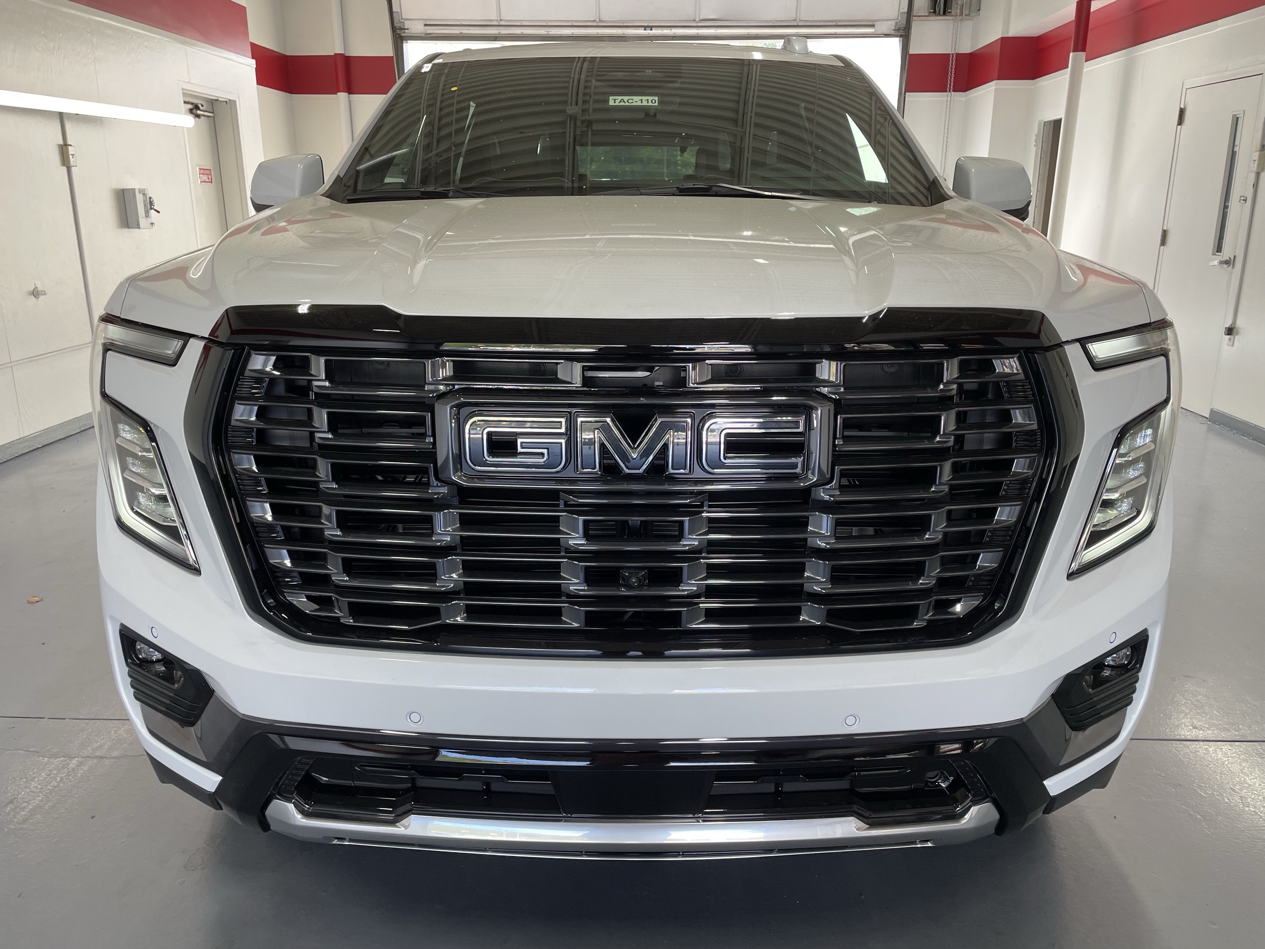 2027 GMC Yukon Denali Ultimate
