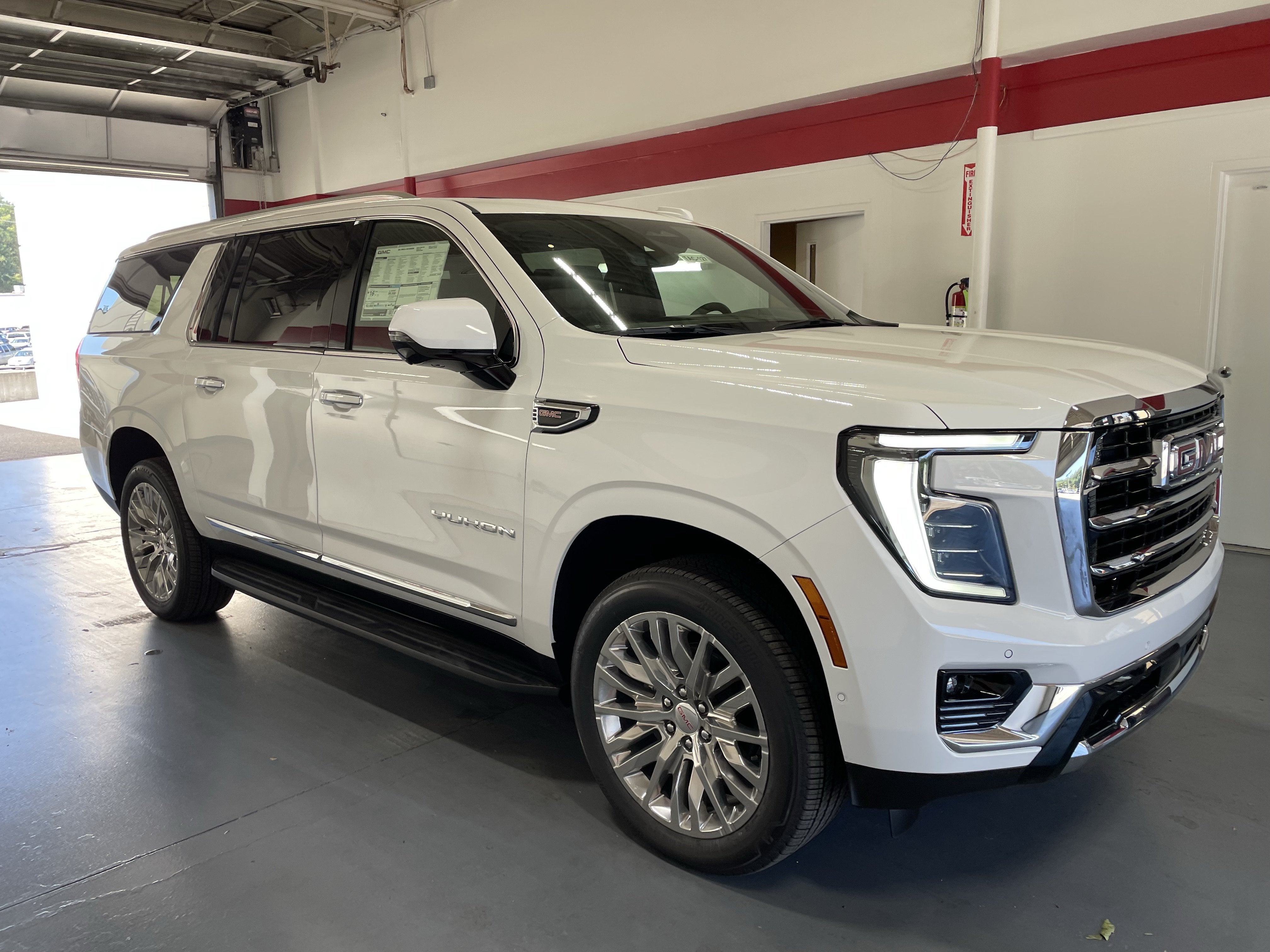 2027 GMC Yukon XL Elevation