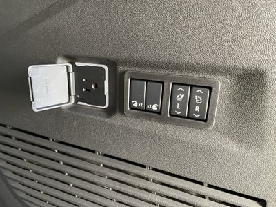 2027 GMC Yukon XL AT4