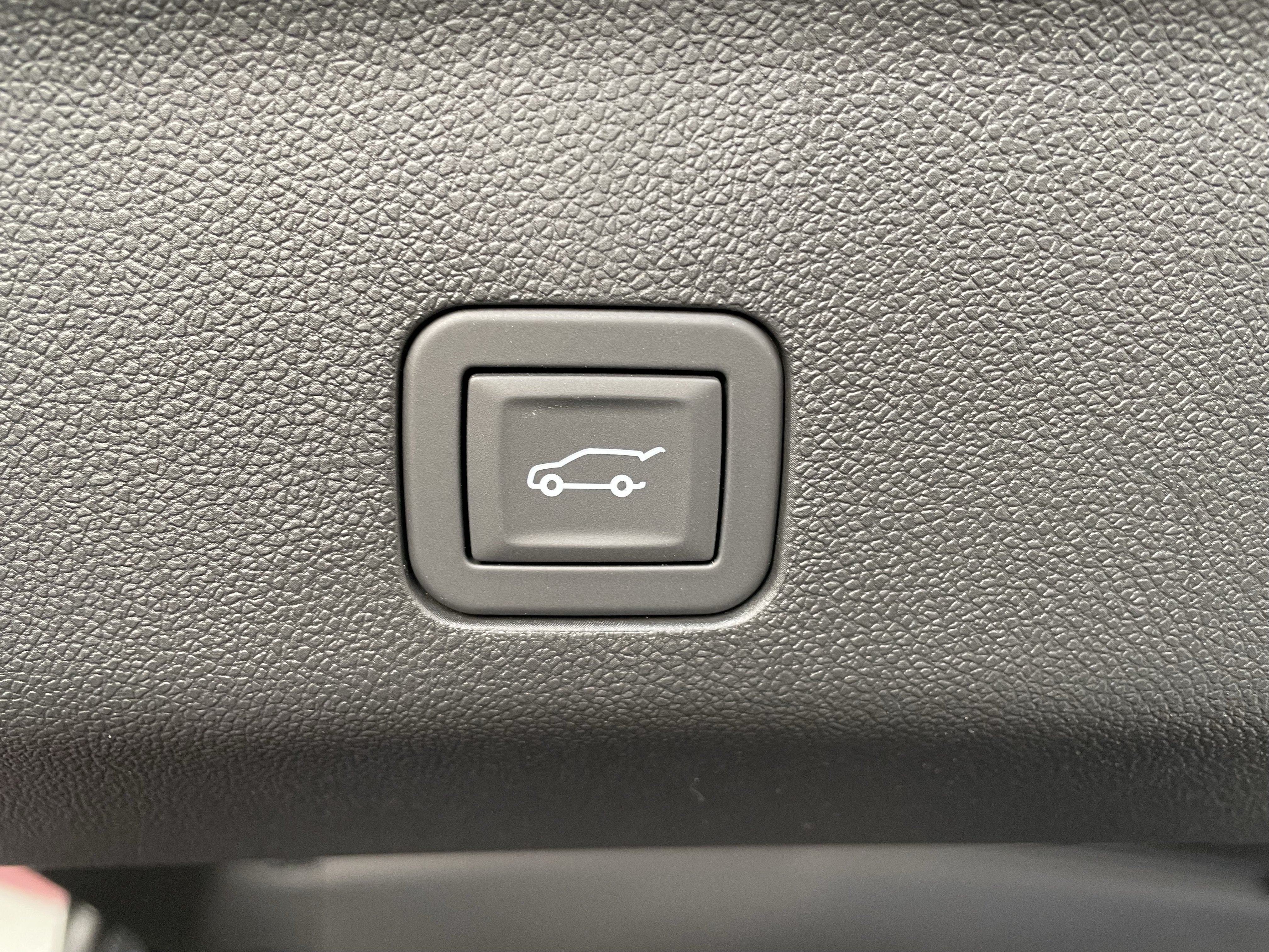2027 GMC Yukon XL AT4