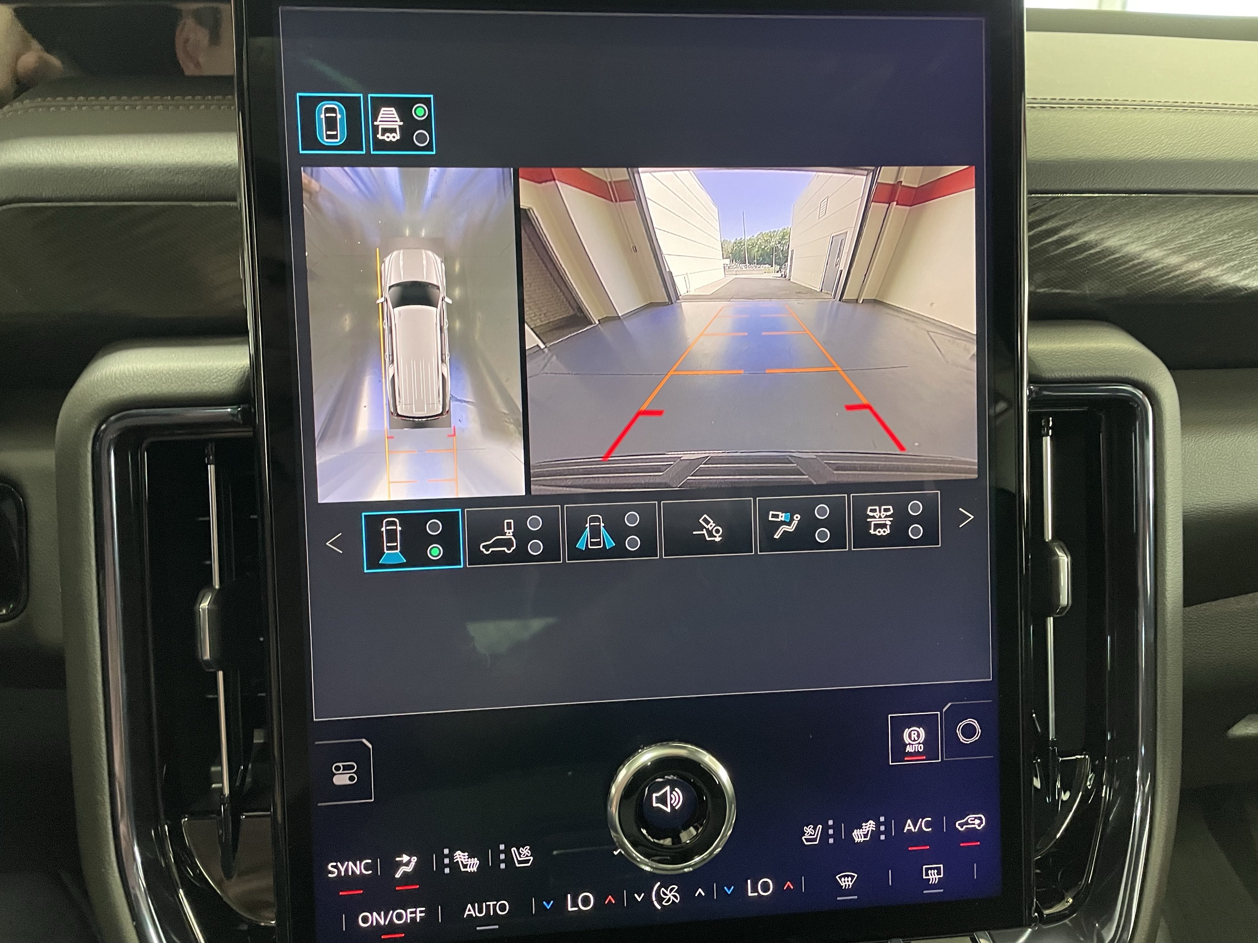 2027 GMC Yukon XL AT4