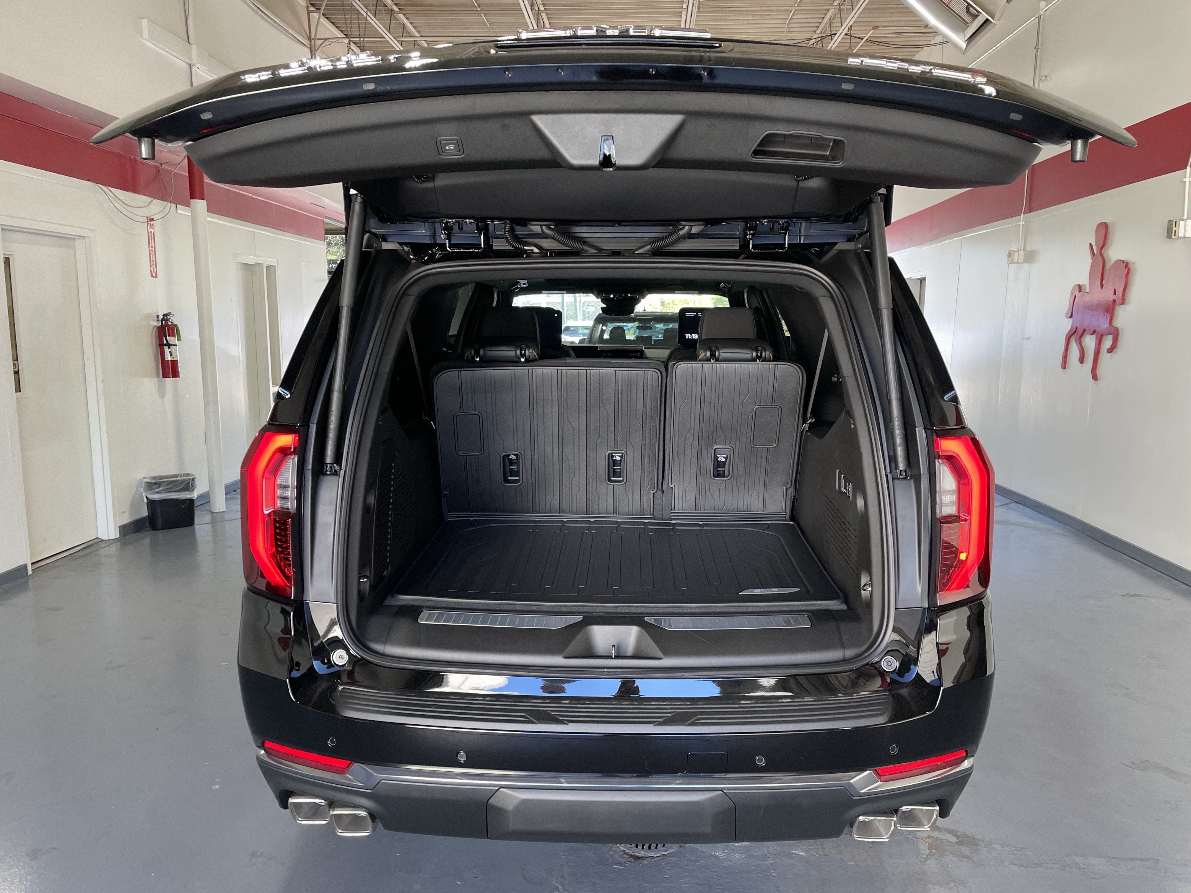 2027 GMC Yukon XL AT4