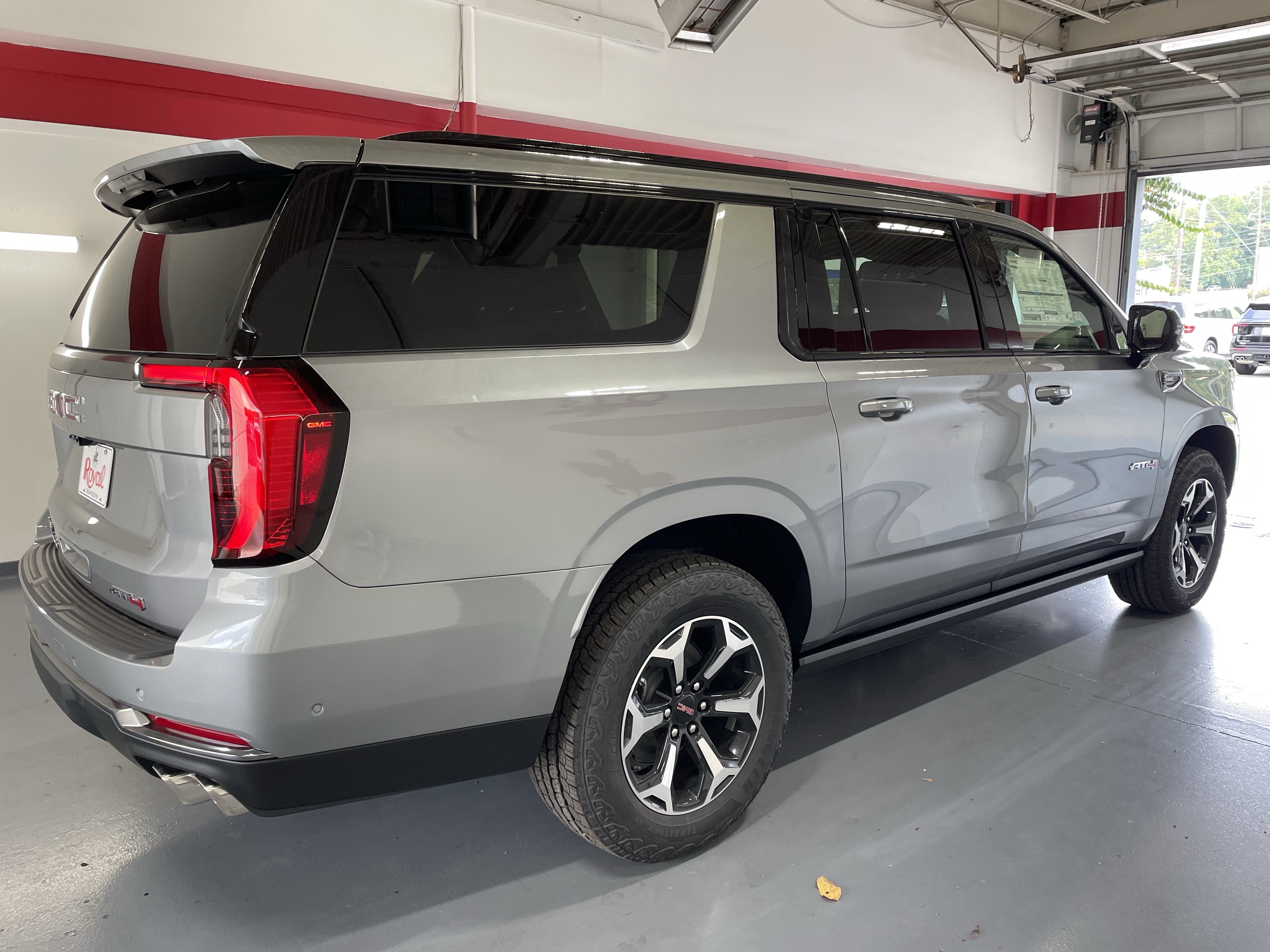2026 GMC Yukon XL AT4