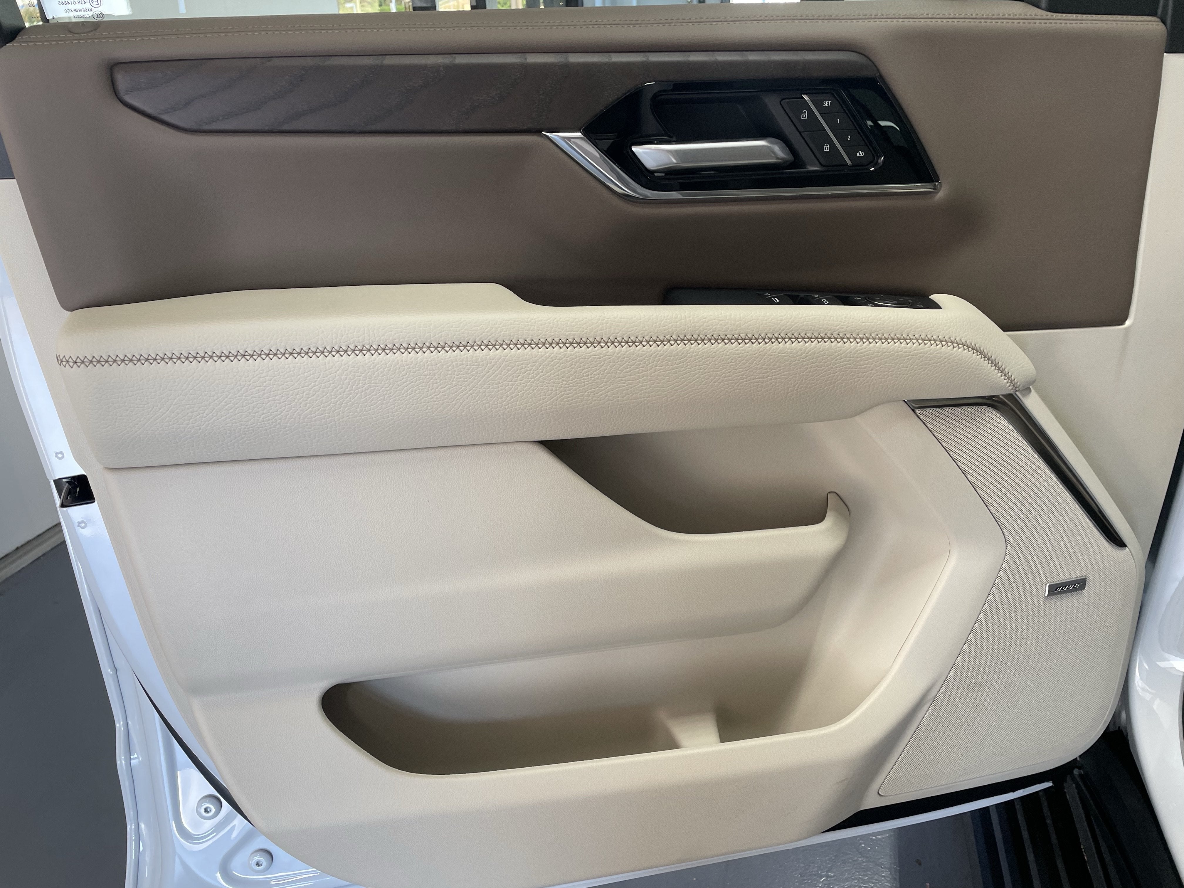 2027 GMC Yukon XL Denali