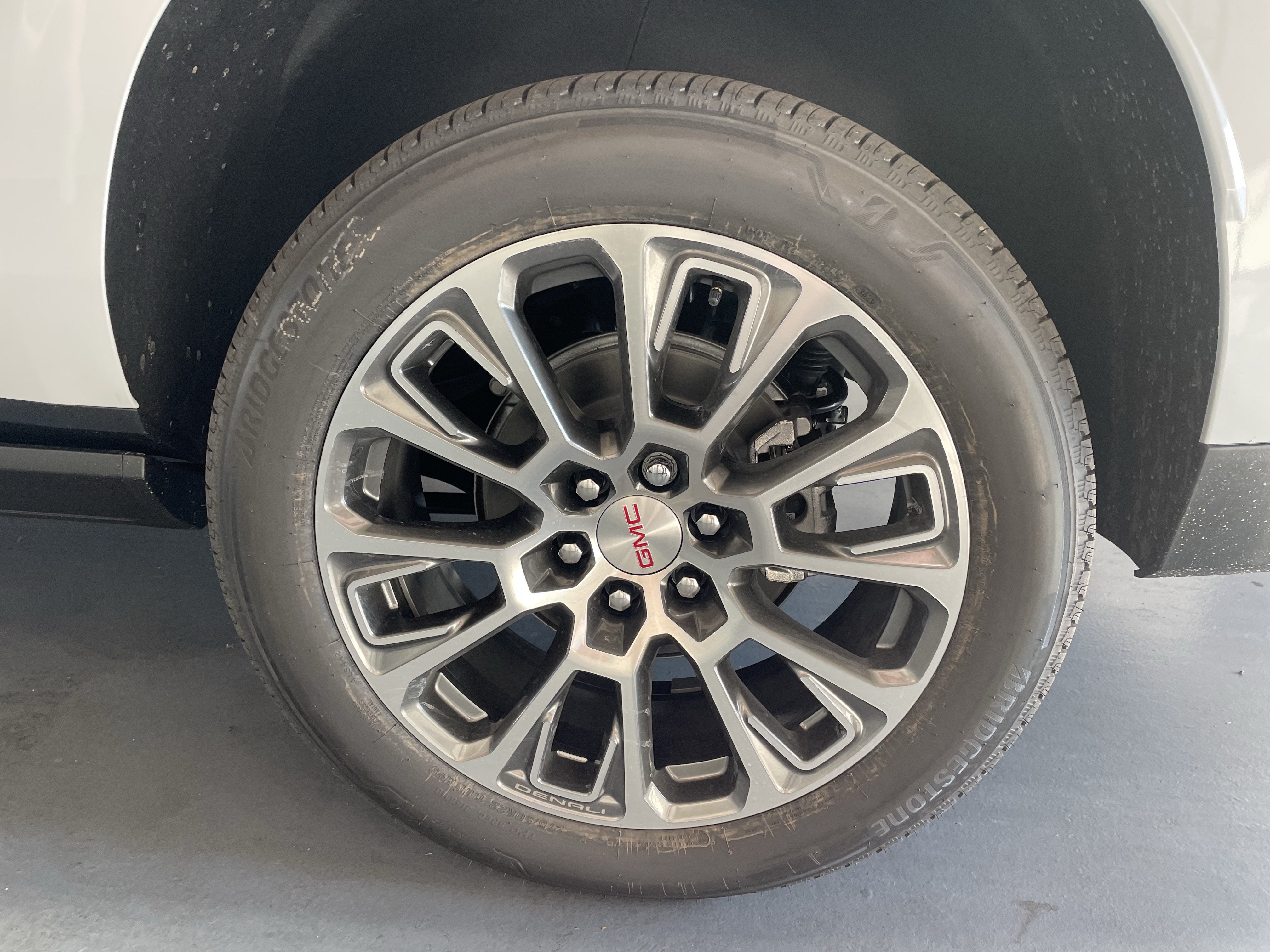 2027 GMC Yukon XL Denali