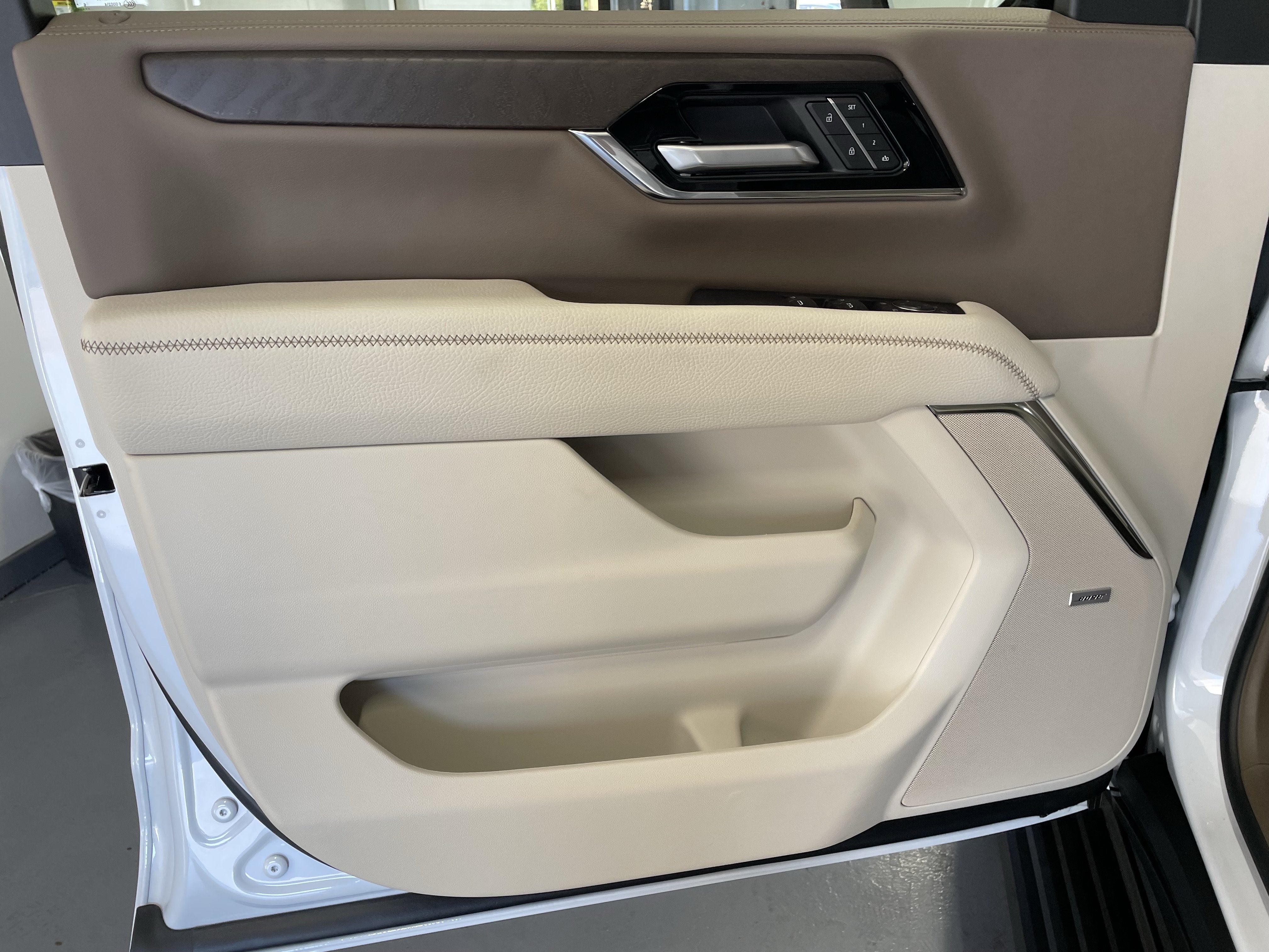 2027 GMC Yukon XL Denali