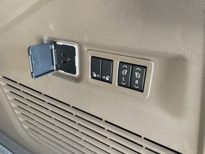 2027 GMC Yukon XL Denali