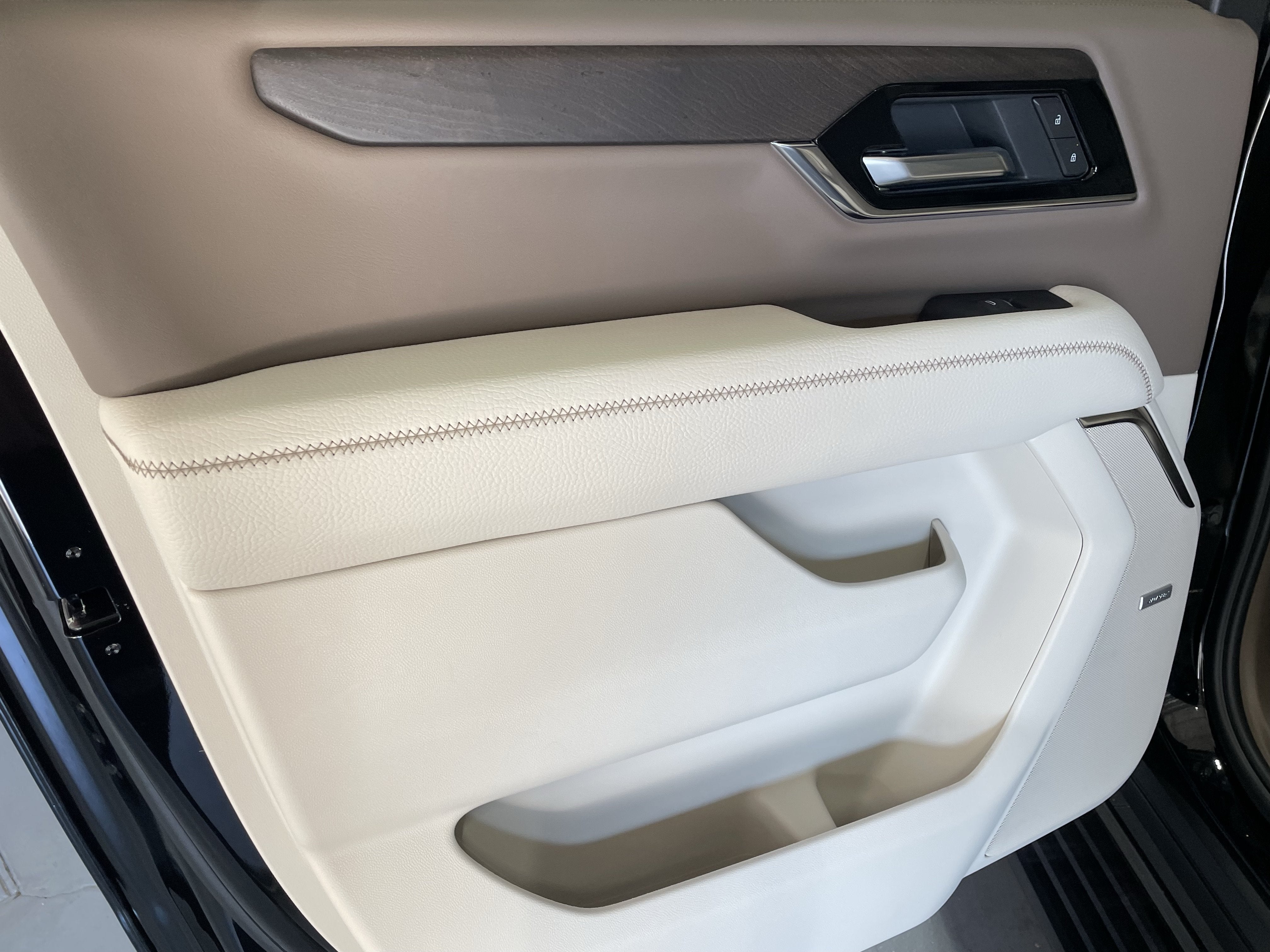 2027 GMC Yukon XL Denali