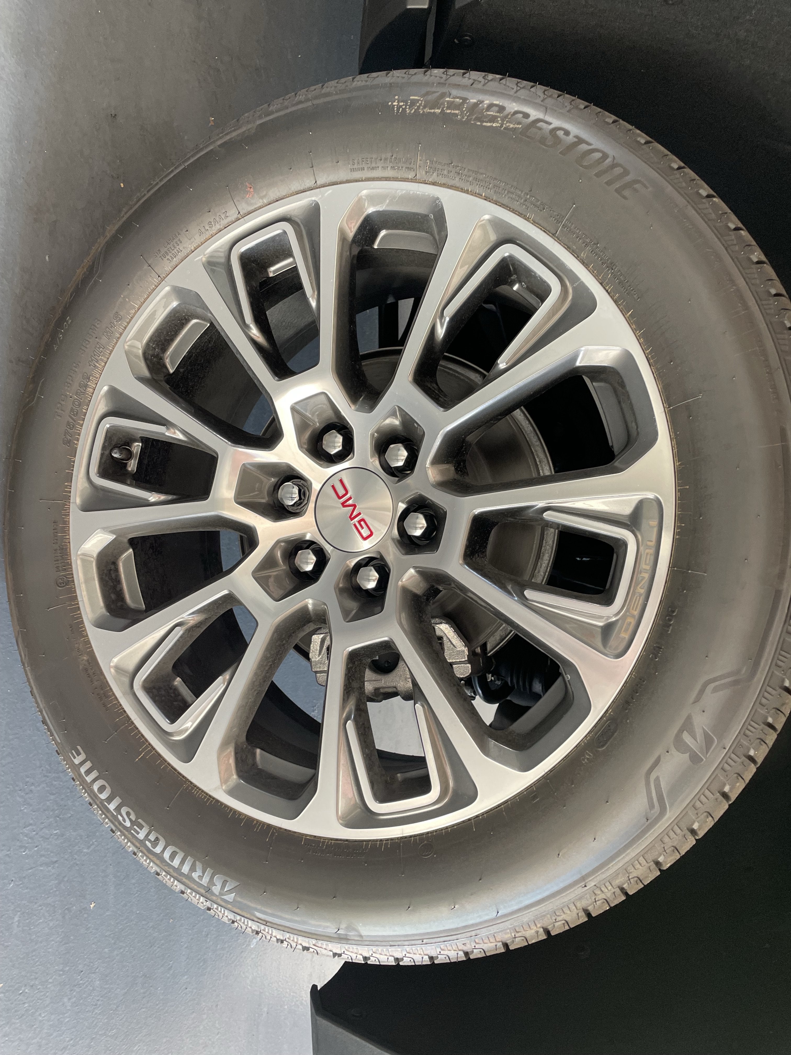 2027 GMC Yukon XL Denali