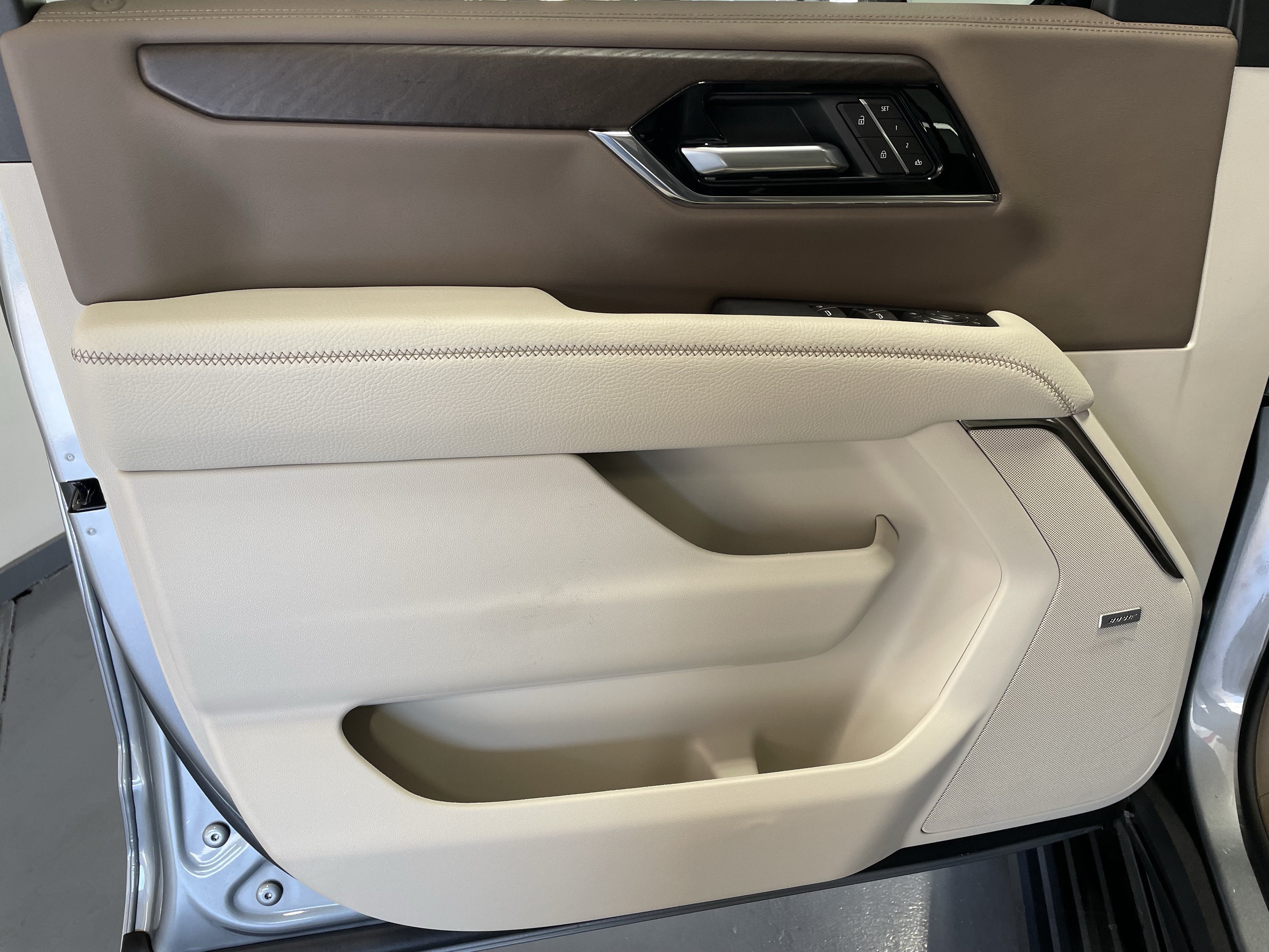 2027 GMC Yukon XL Denali