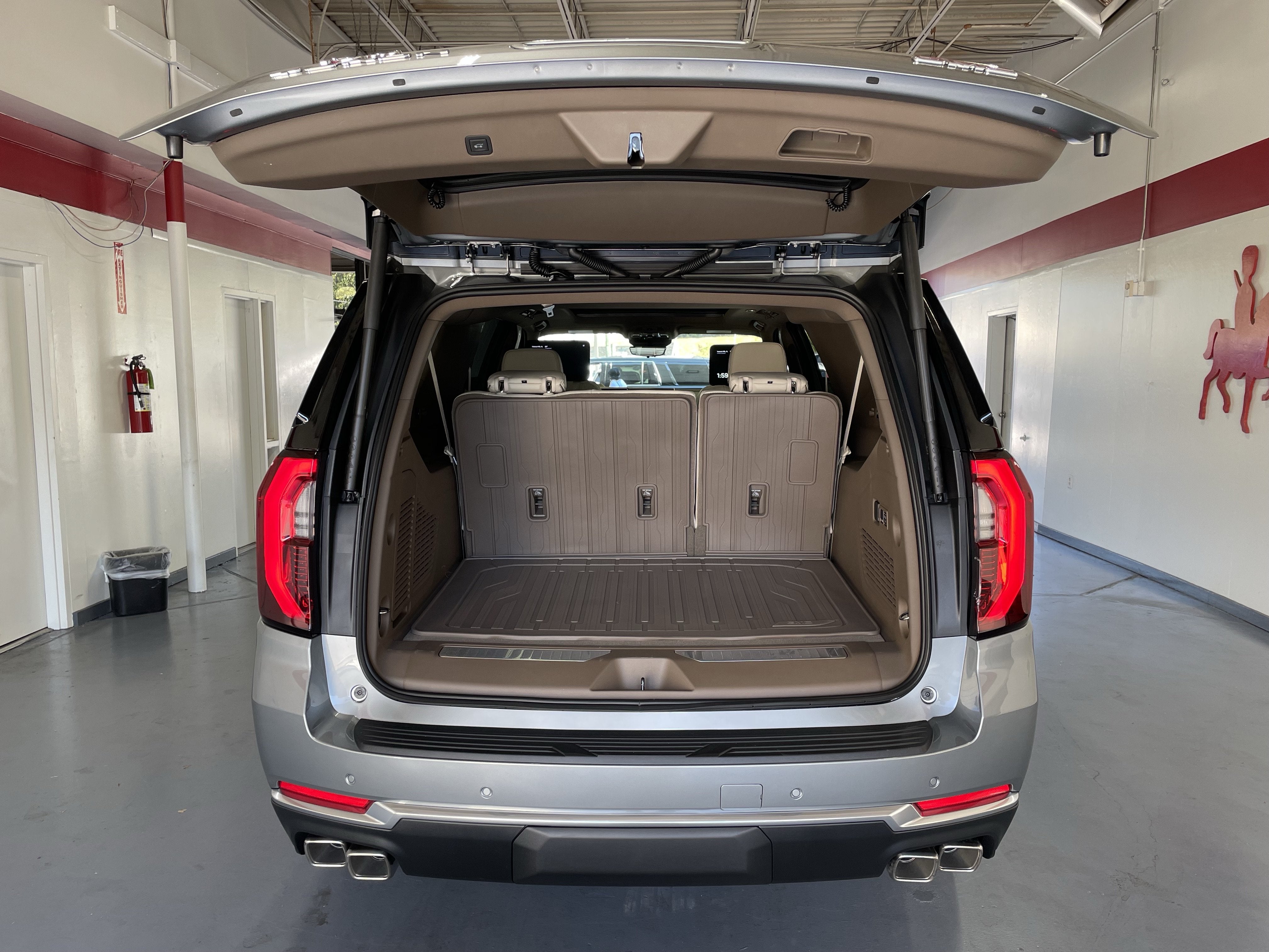 2027 GMC Yukon XL Denali