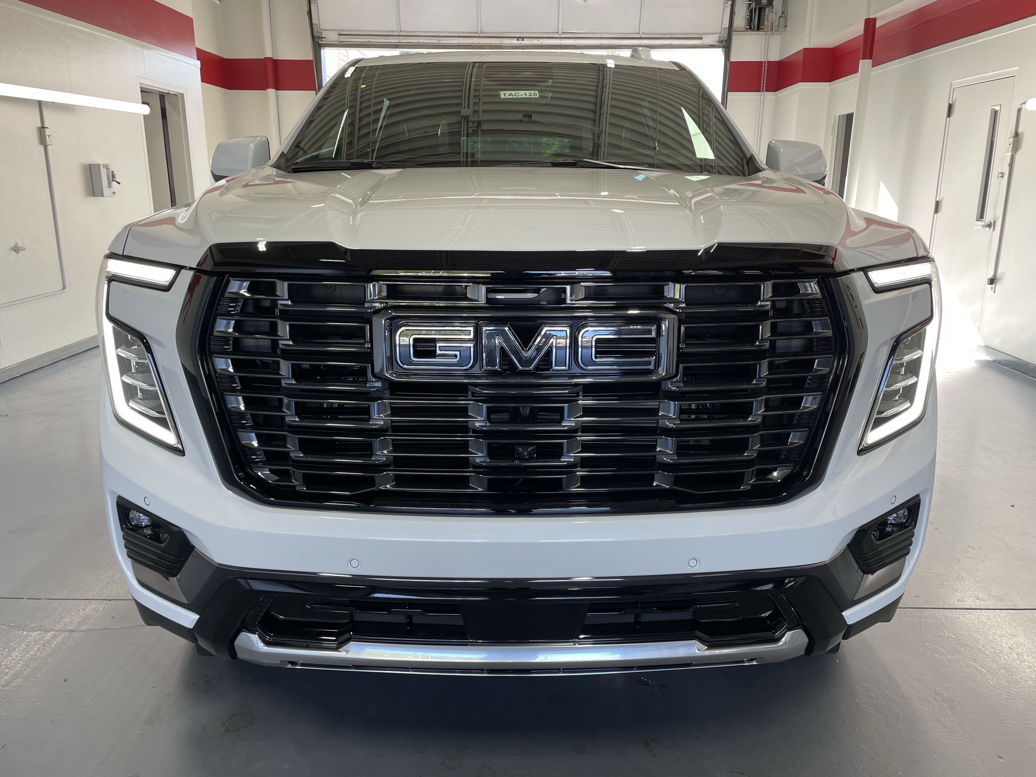 2027 GMC Yukon XL Denali Ultimate
