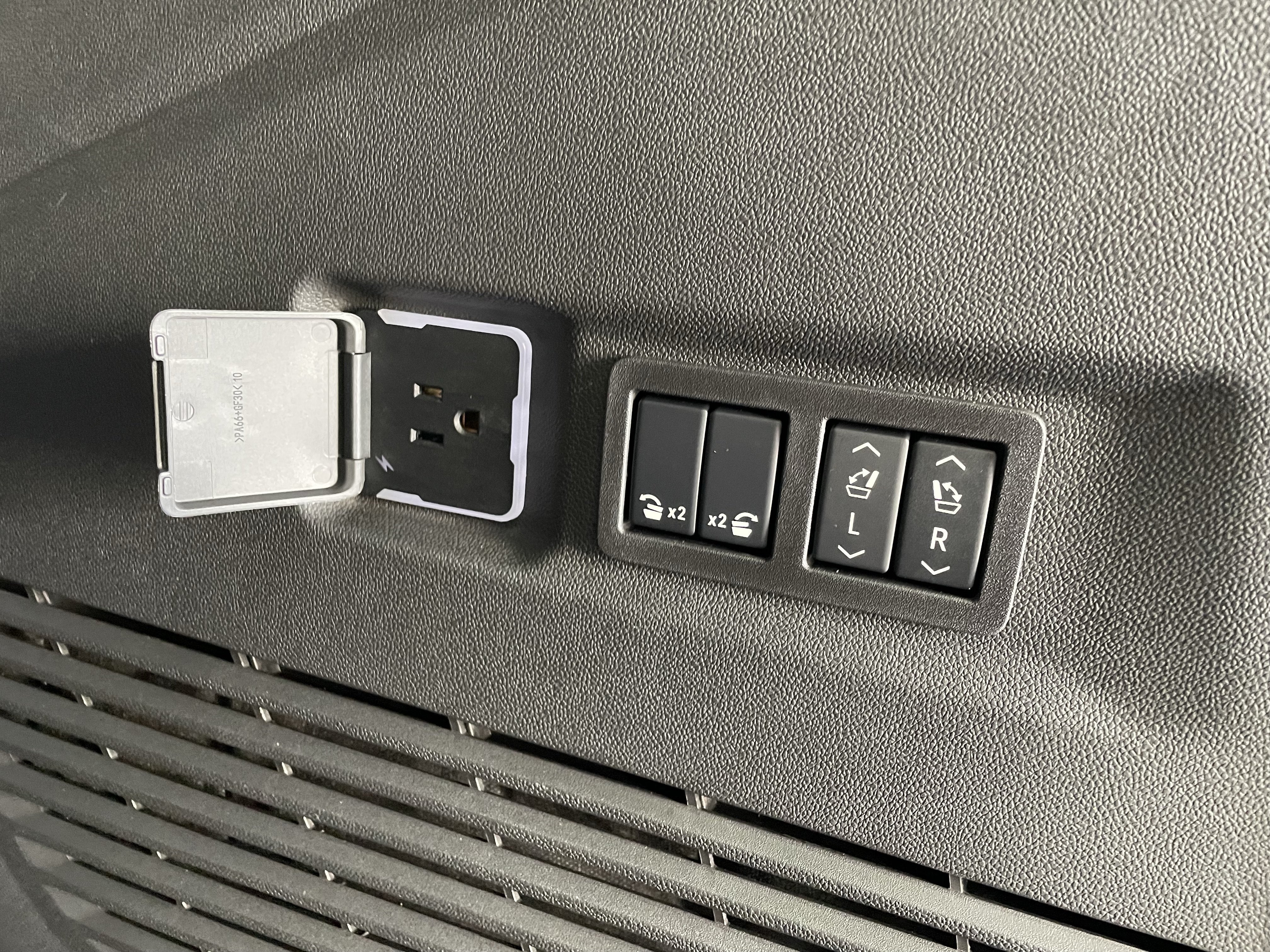 2027 GMC Yukon XL Denali Ultimate