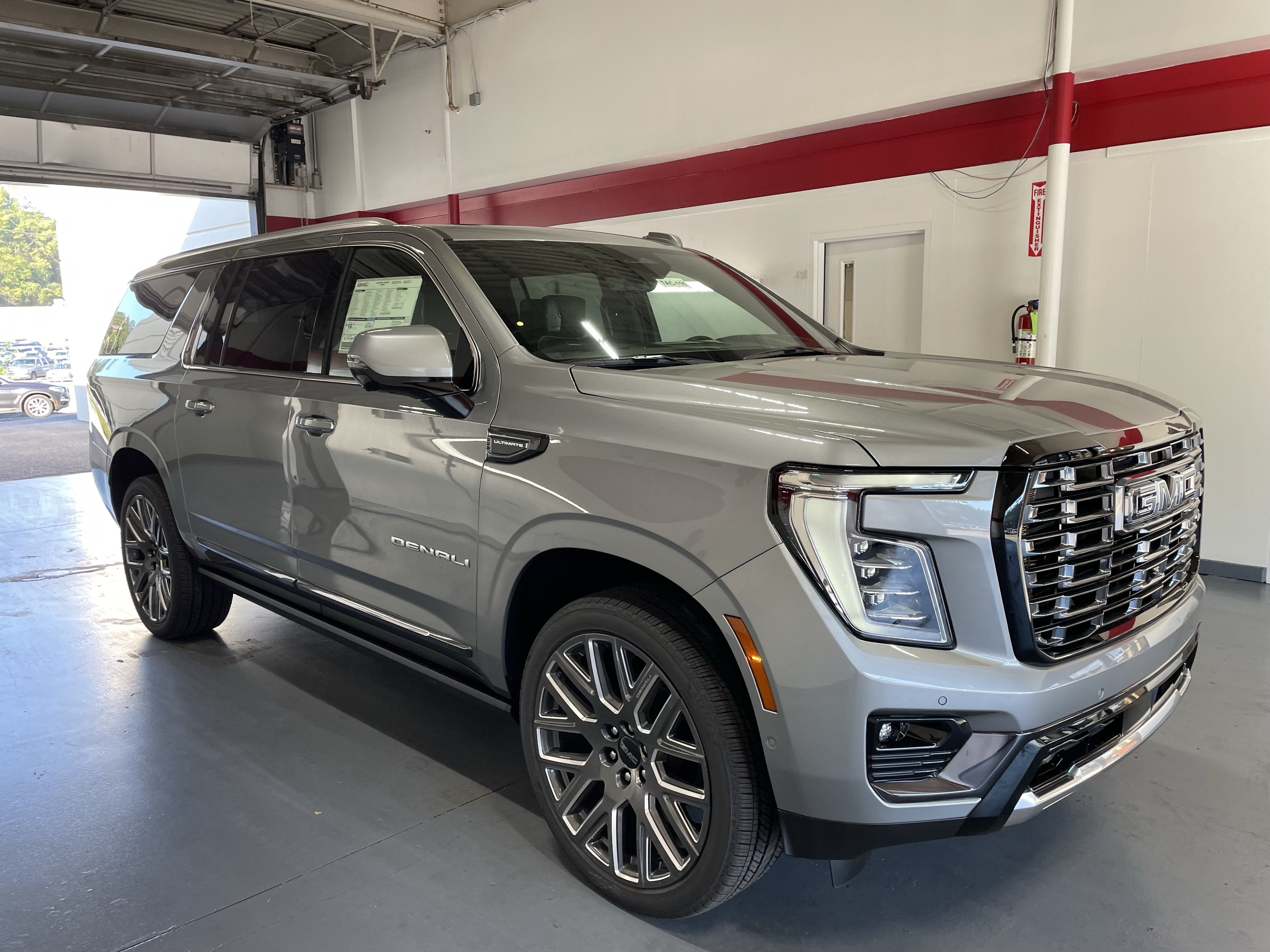 2027 GMC Yukon XL Denali Ultimate