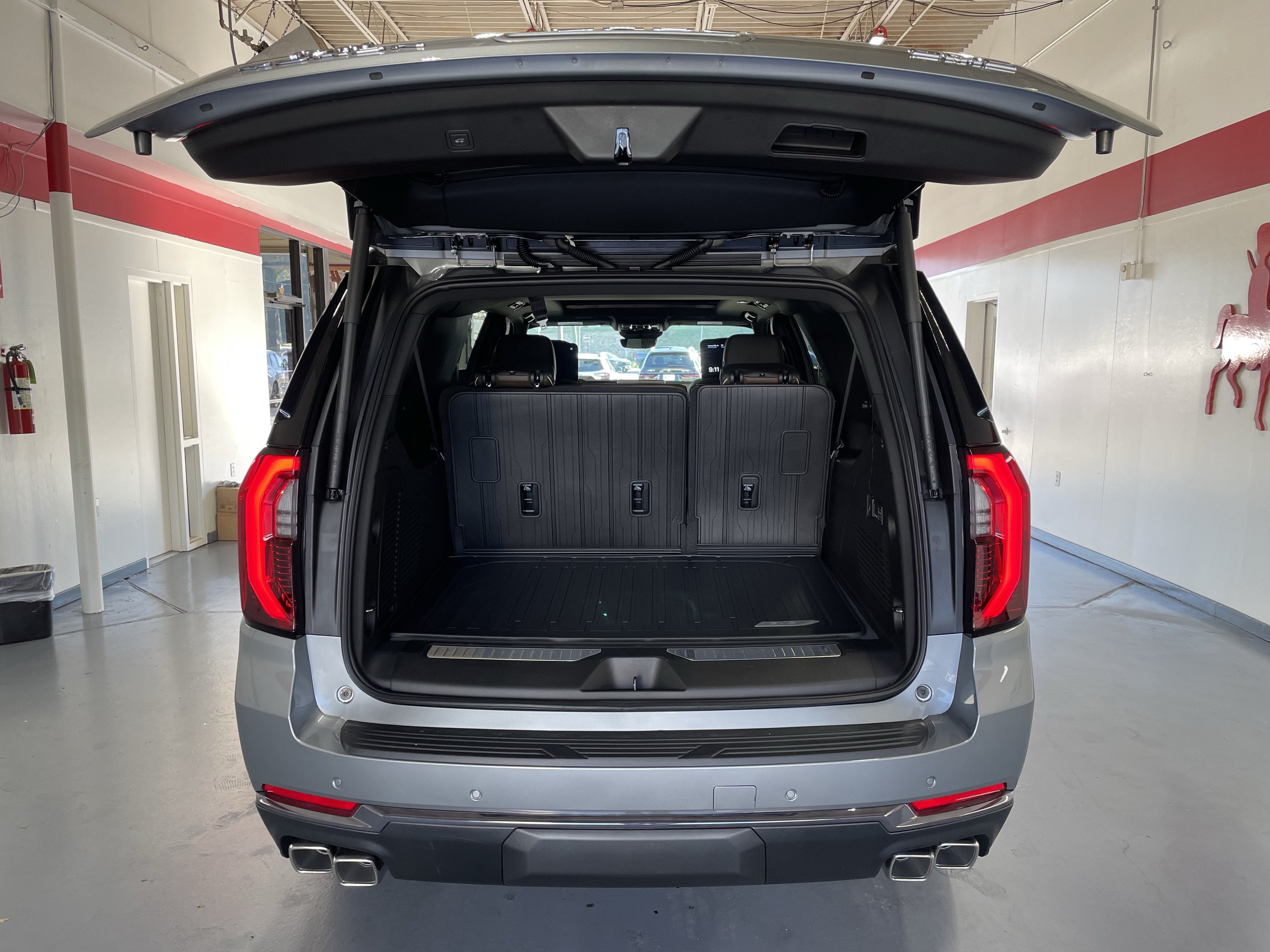 2027 GMC Yukon XL Denali Ultimate